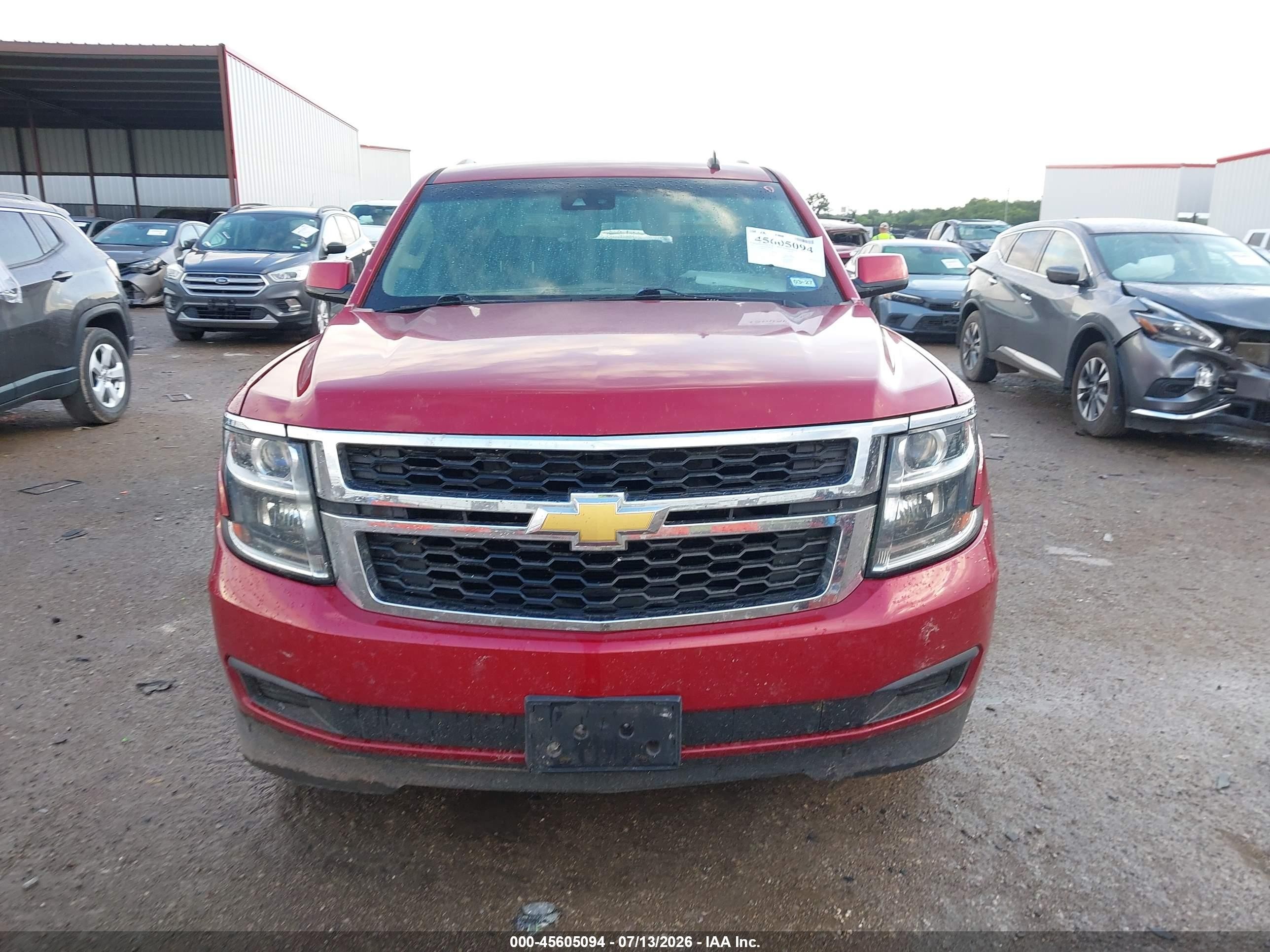 2015 Chevrolet Tahoe Lt Красный vin: 1GNSCBKC5FR123923