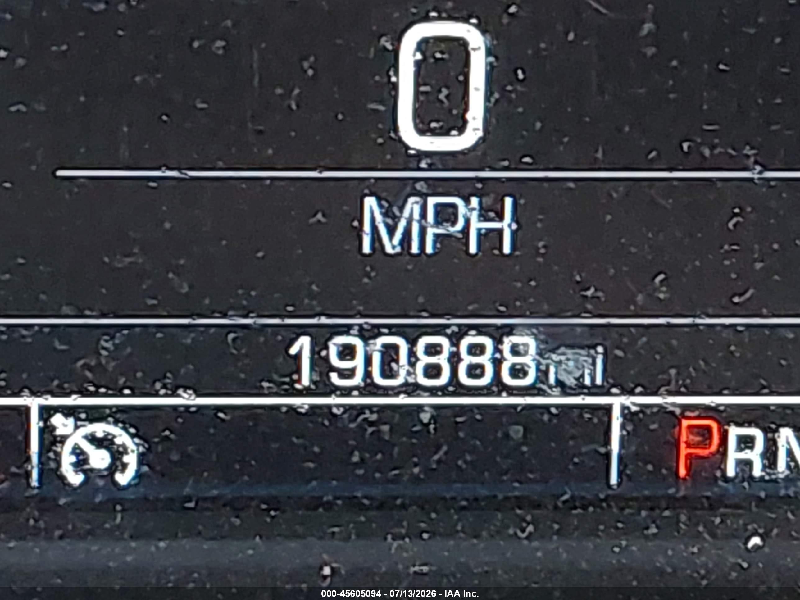2015 Chevrolet Tahoe Lt Красный vin: 1GNSCBKC5FR123923
