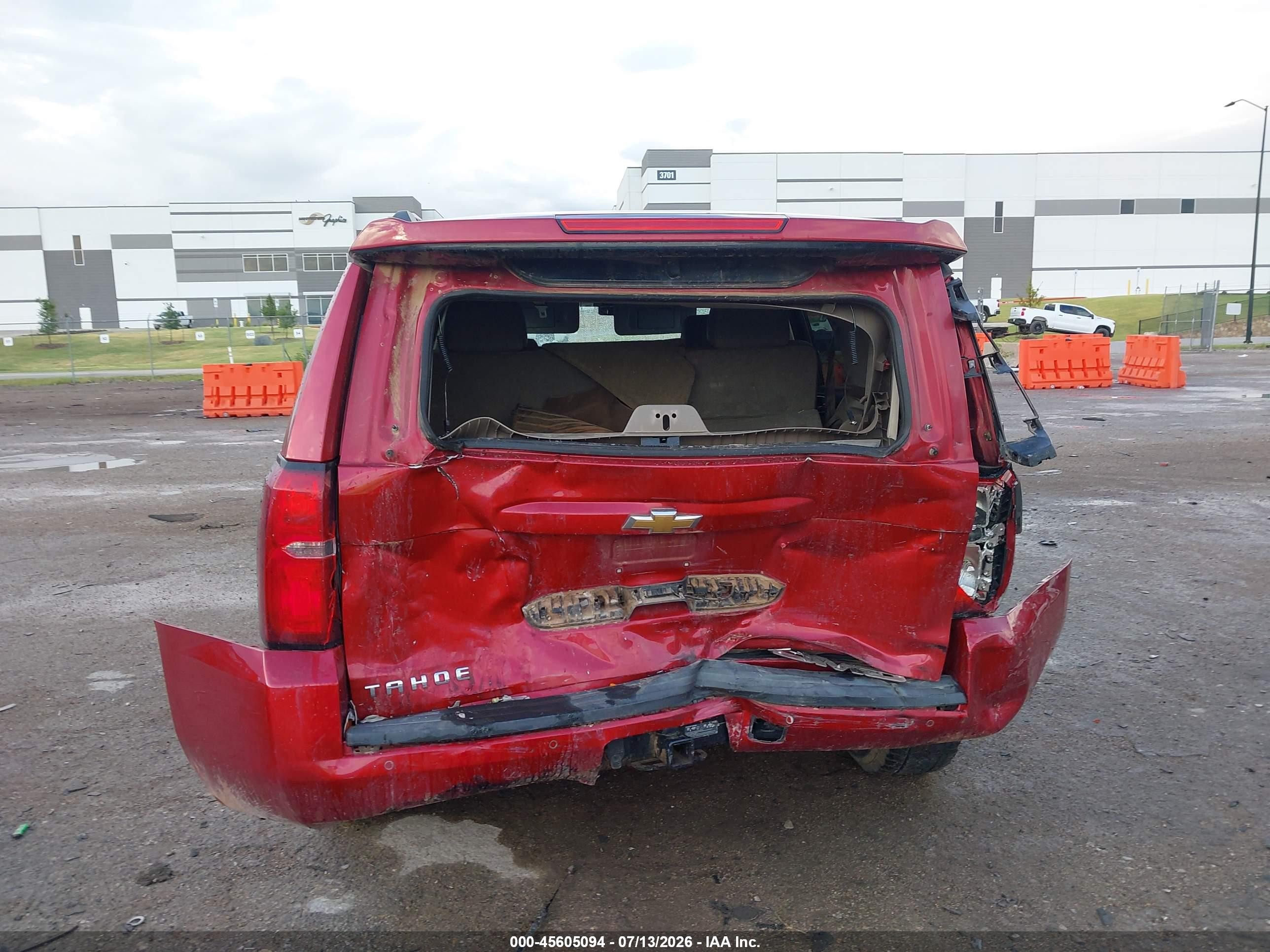 2015 Chevrolet Tahoe Lt Красный vin: 1GNSCBKC5FR123923