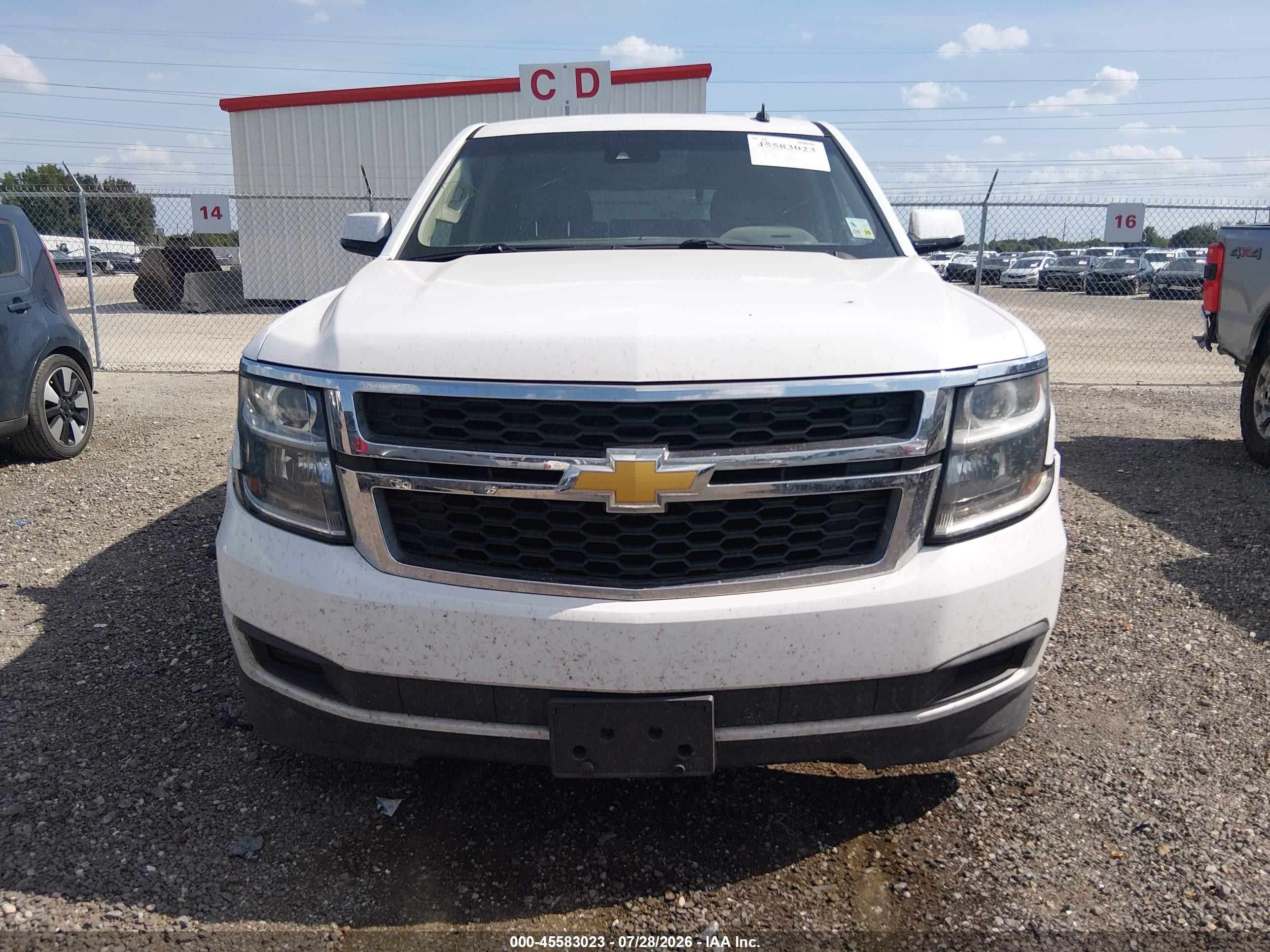 2015 Chevrolet Tahoe Lt White vin: 1GNSCBKC6FR149348