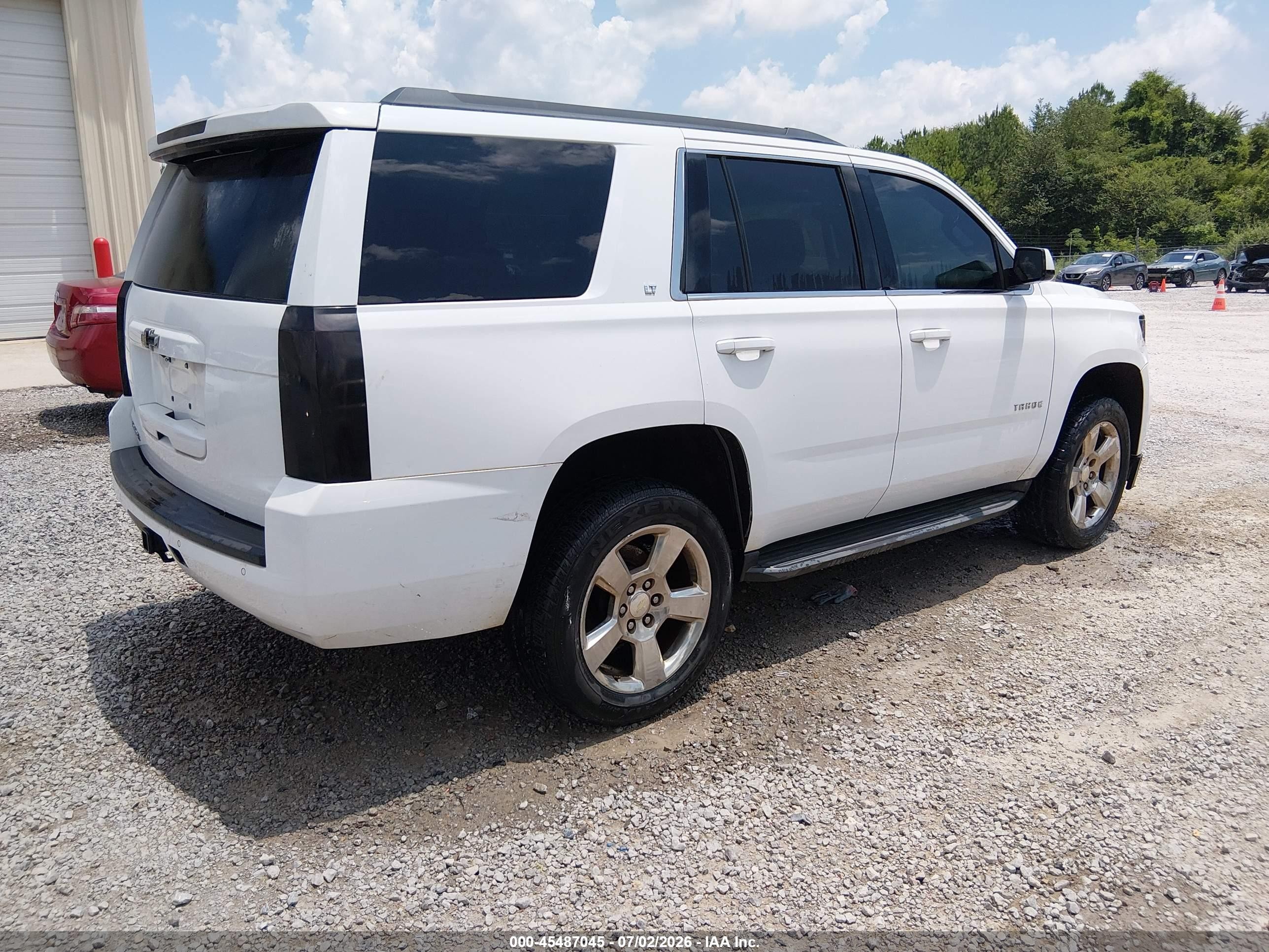2015 Chevrolet Tahoe Lt White vin: 1GNSCBKC6FR162908
