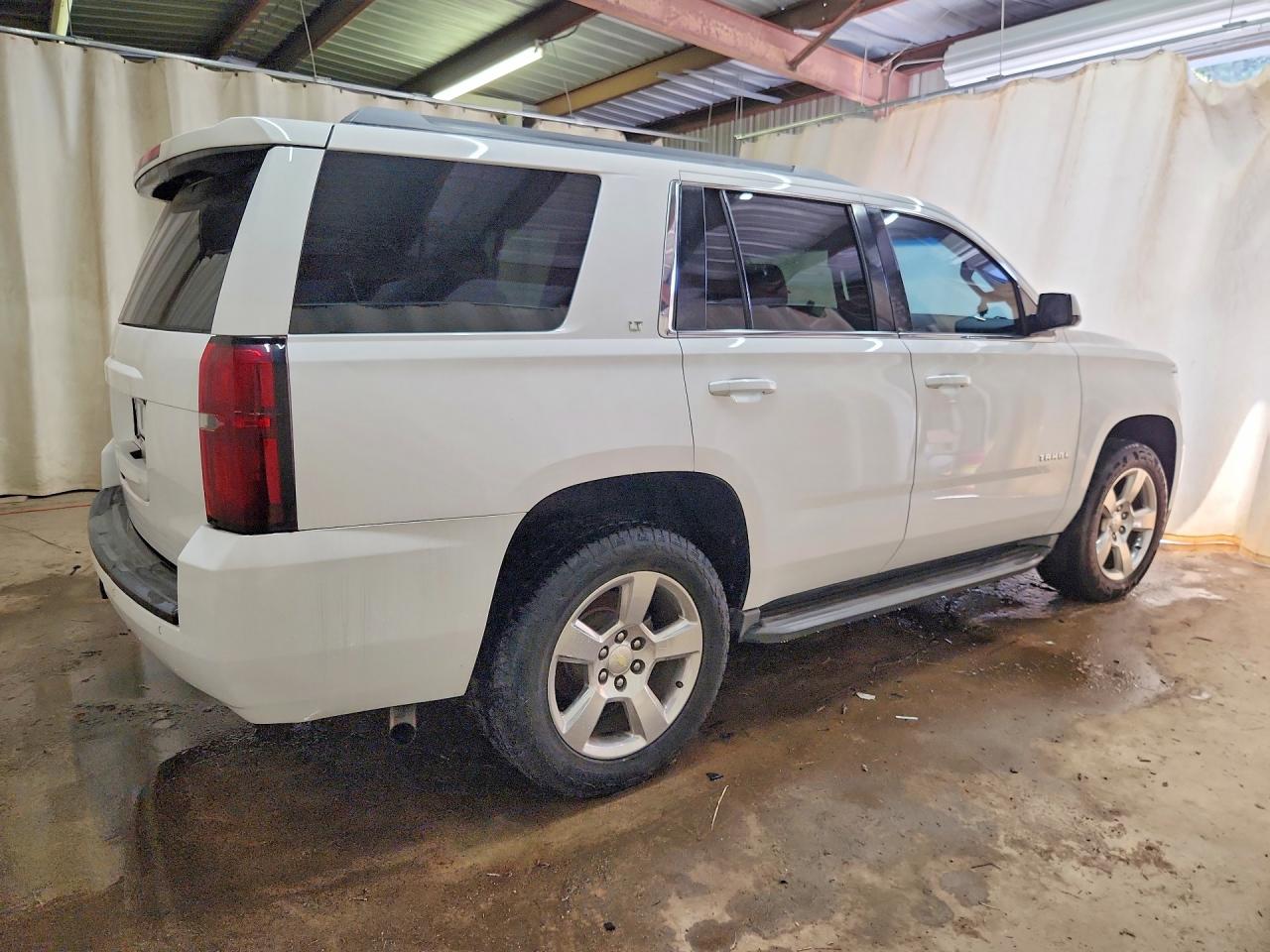 2015 Chevrolet Tahoe C1500 Lt White vin: 1GNSCBKC6FR254858