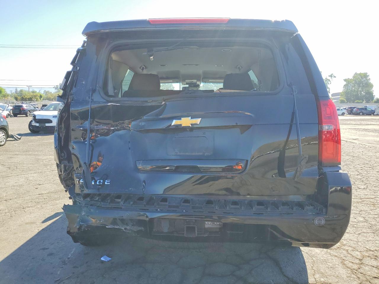 2015 Chevrolet Tahoe C1500 Lt Черный vin: 1GNSCBKC7FR115614