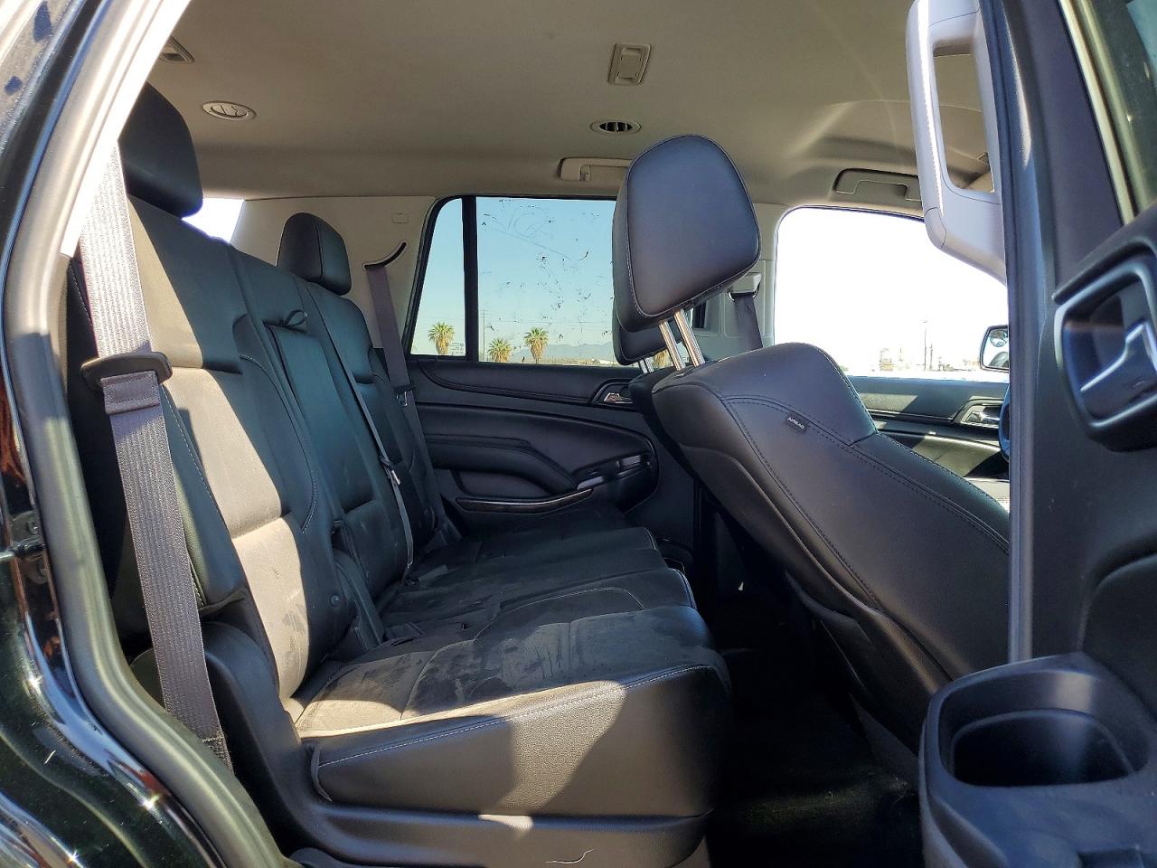 2015 Chevrolet Tahoe C1500 Lt Черный vin: 1GNSCBKC7FR115614