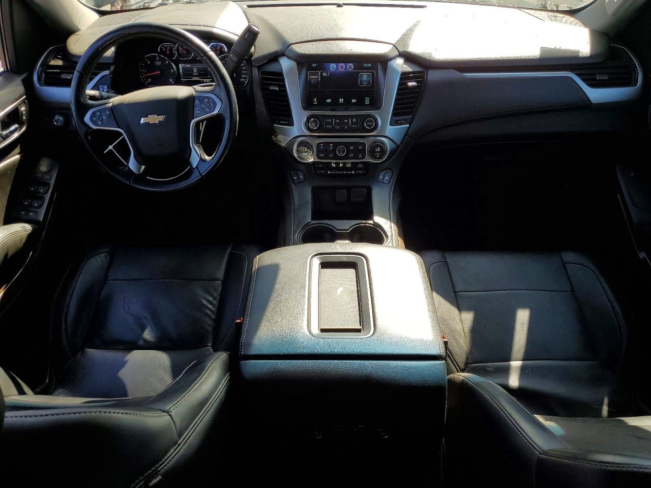 2015 Chevrolet Tahoe C1500 Lt Черный vin: 1GNSCBKC7FR115614