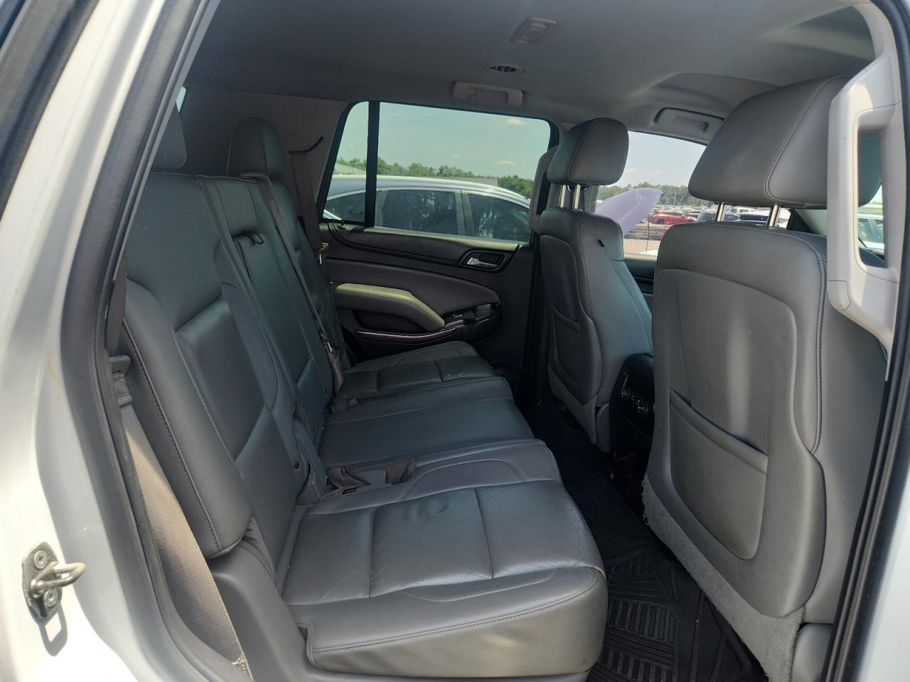 2015 Chevrolet Tahoe C1500 Lt White vin: 1GNSCBKC7FR244842