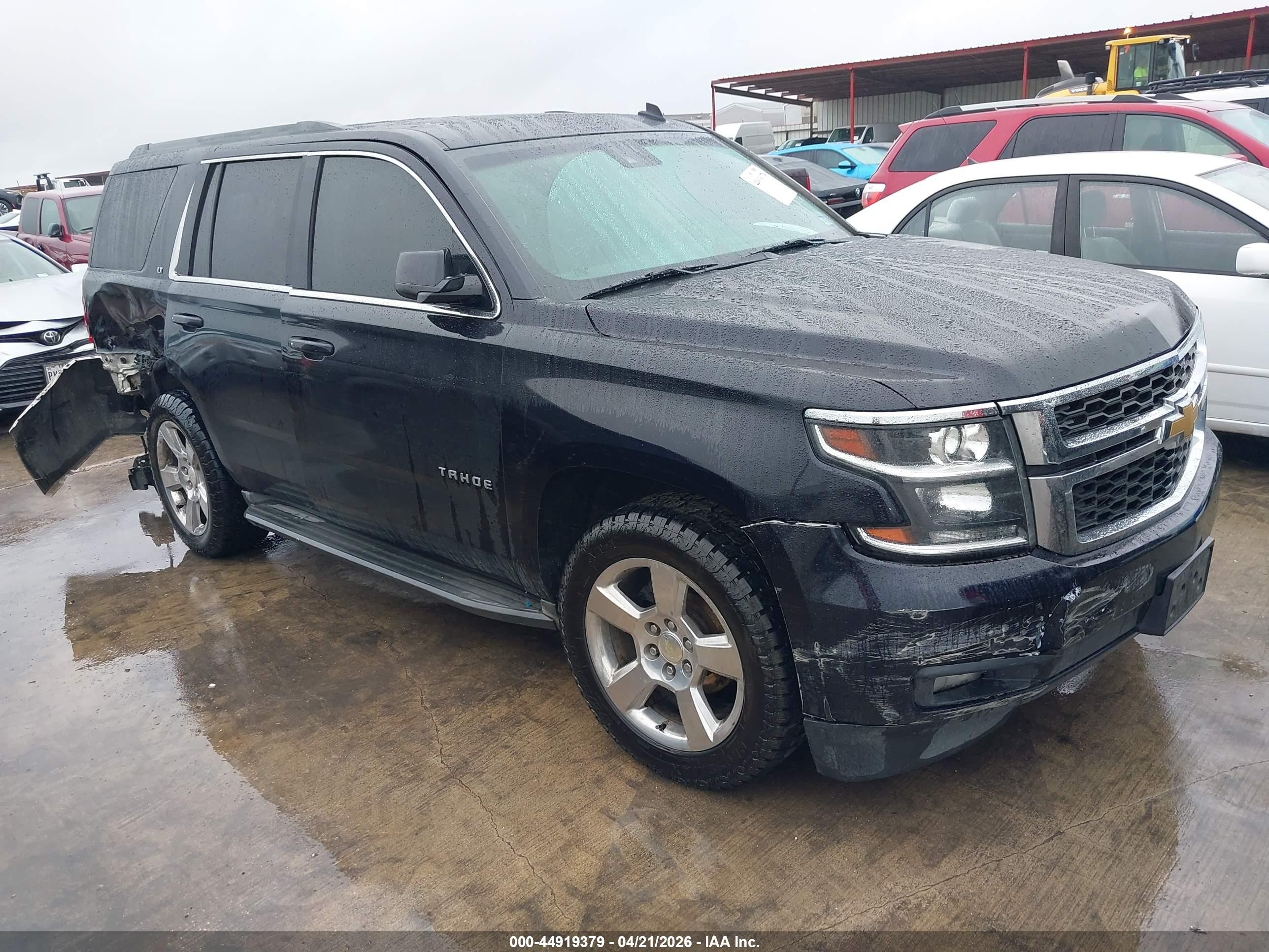 2015 Chevrolet Tahoe Lt Черный vin: 1GNSCBKC7FR297475