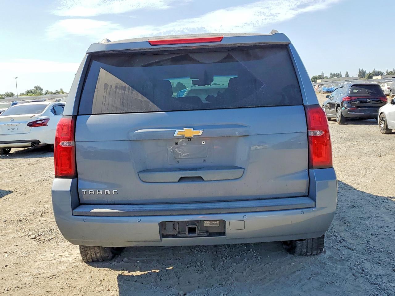 2015 Chevrolet Tahoe C1500 Lt Gray vin: 1GNSCBKC7FR672250