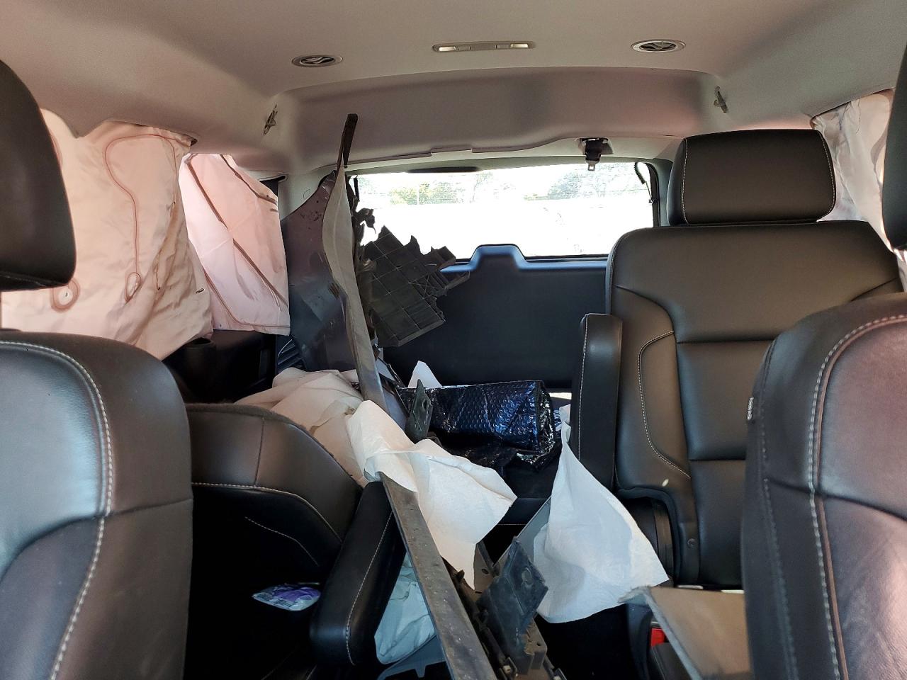 2015 Chevrolet Tahoe C1500 Lt Gray vin: 1GNSCBKC7FR672250