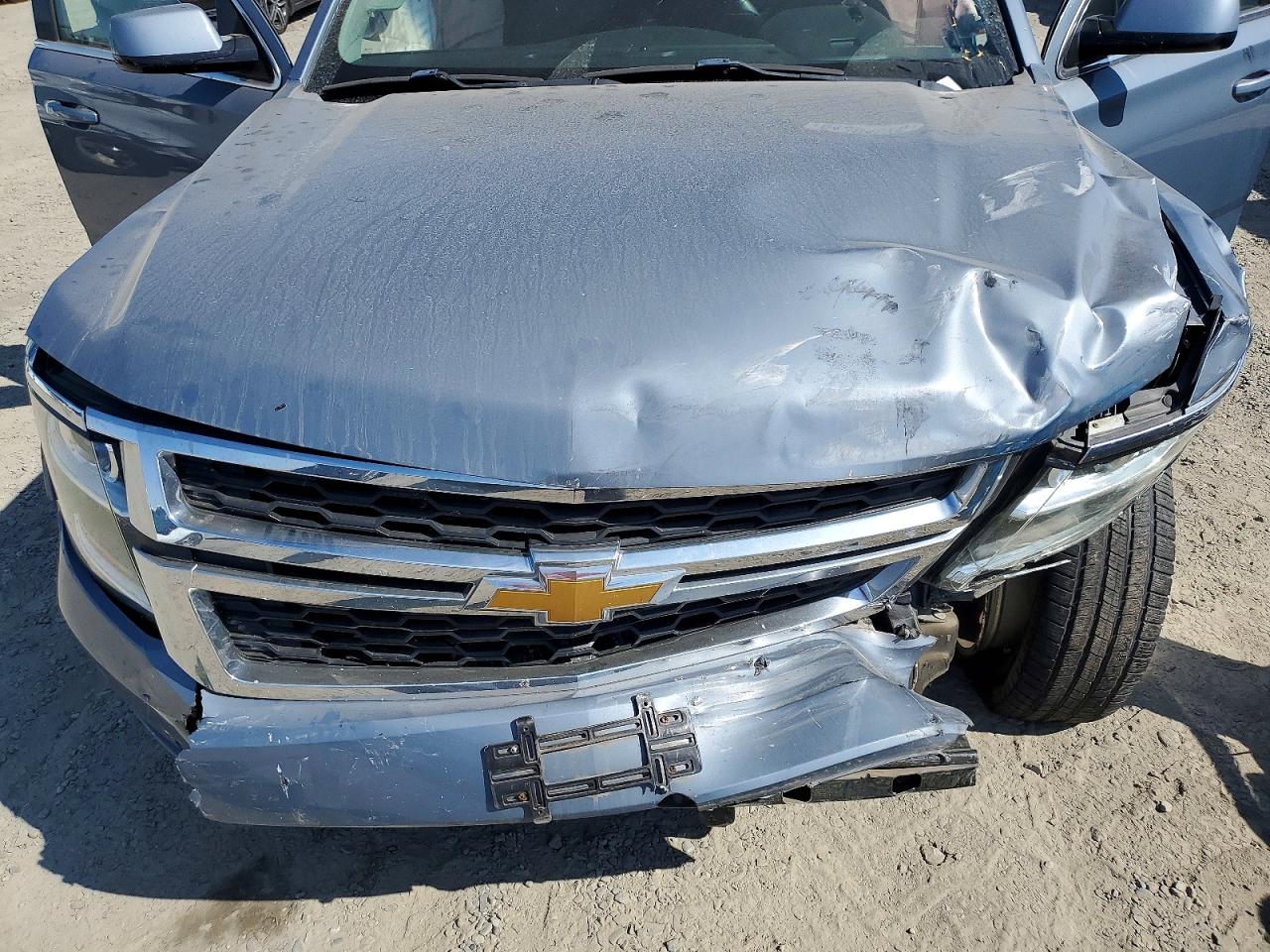 2015 Chevrolet Tahoe C1500 Lt Gray vin: 1GNSCBKC7FR672250