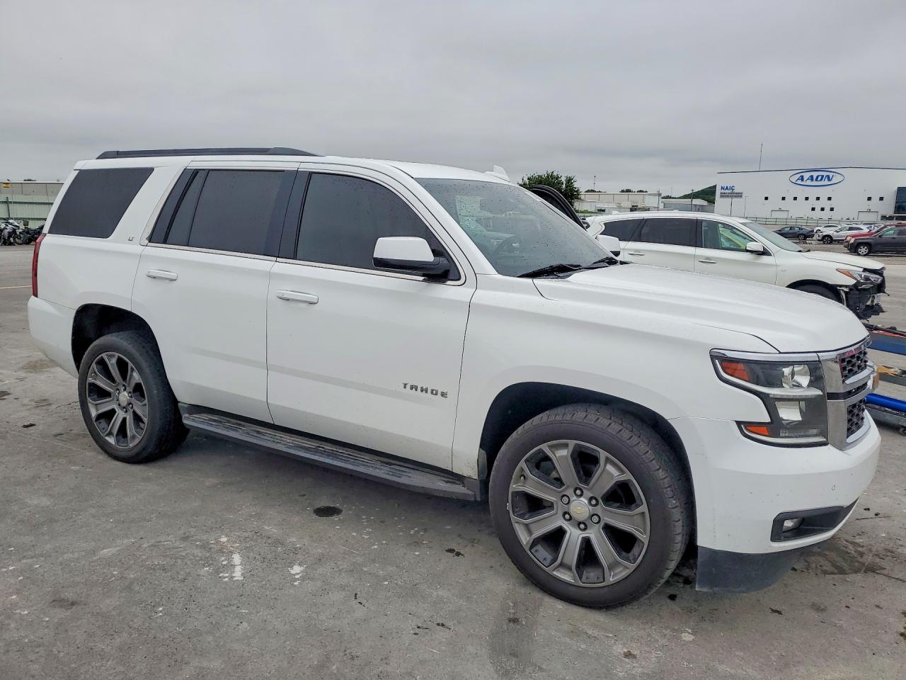 2015 Chevrolet Tahoe C1500 Lt White vin: 1GNSCBKC7FR713492