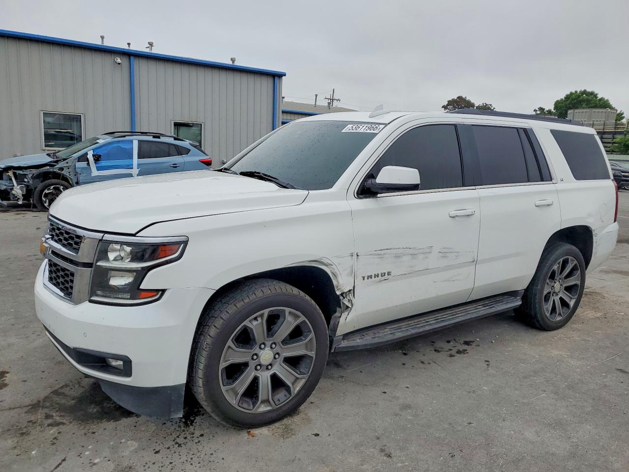 2015 Chevrolet Tahoe C1500 Lt White vin: 1GNSCBKC7FR713492