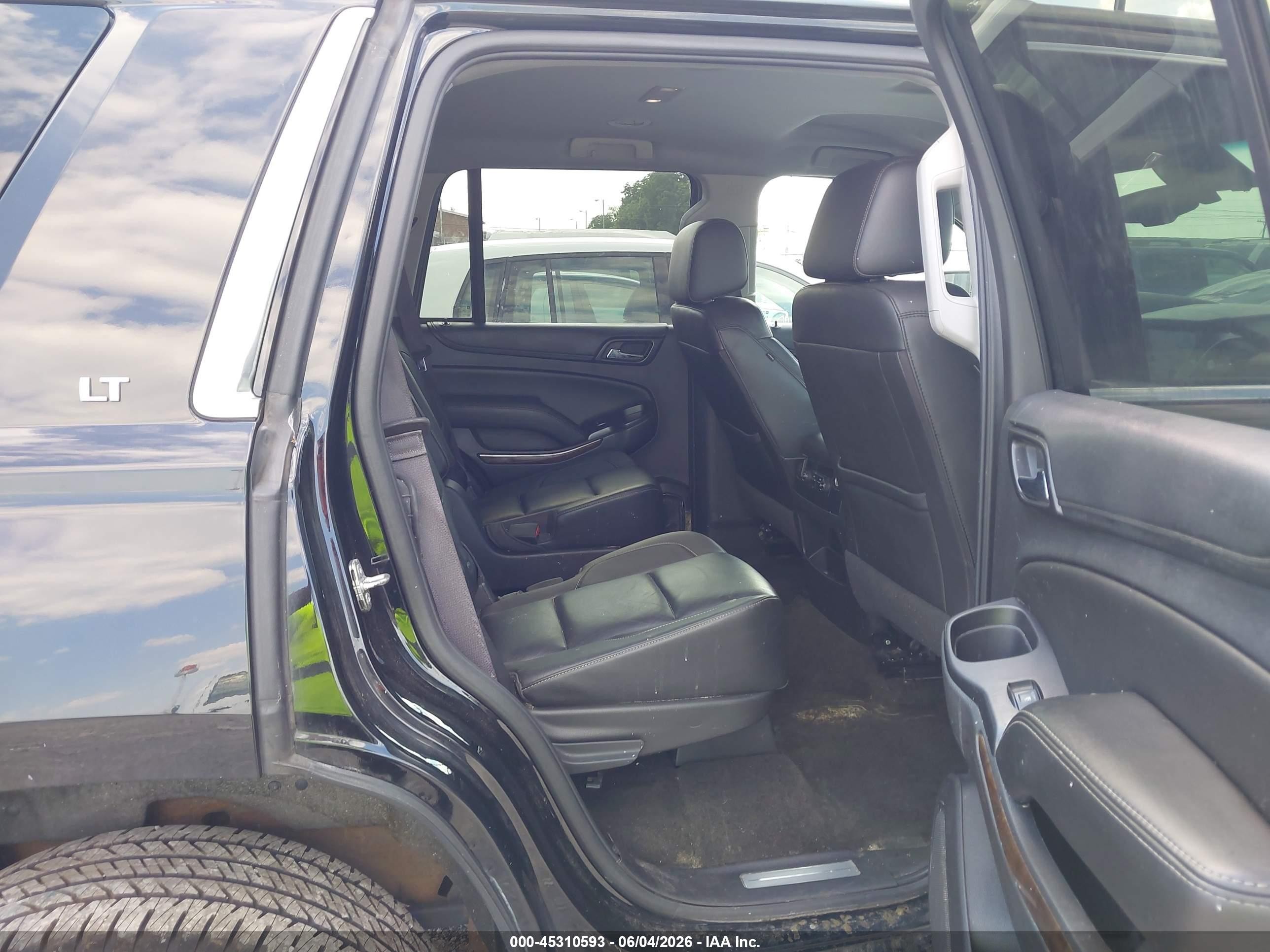 2016 Chevrolet Tahoe Lt Черный vin: 1GNSCBKC7GR373486