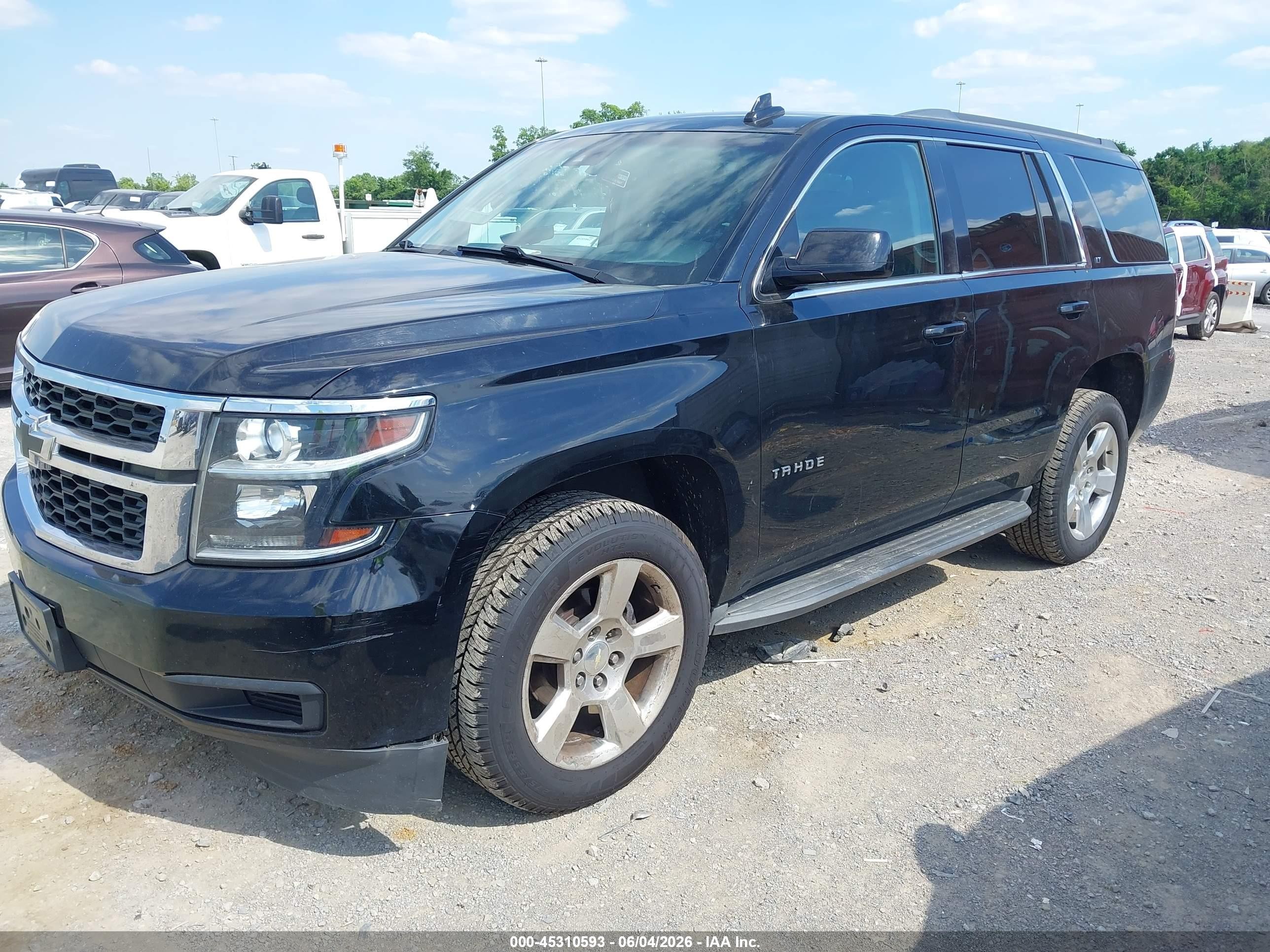2016 Chevrolet Tahoe Lt Черный vin: 1GNSCBKC7GR373486