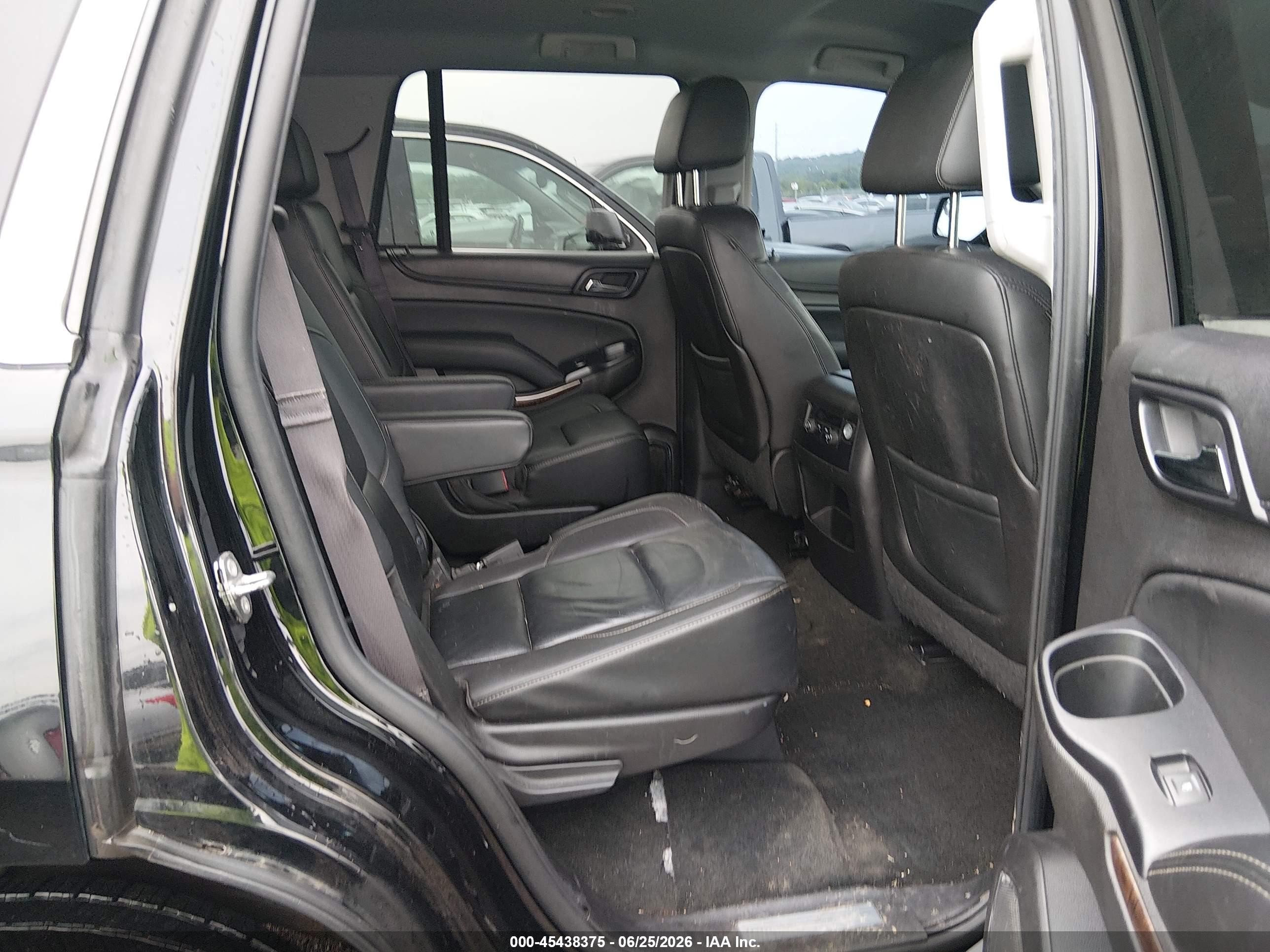 2015 Chevrolet Tahoe Lt Черный vin: 1GNSCBKC8FR731211