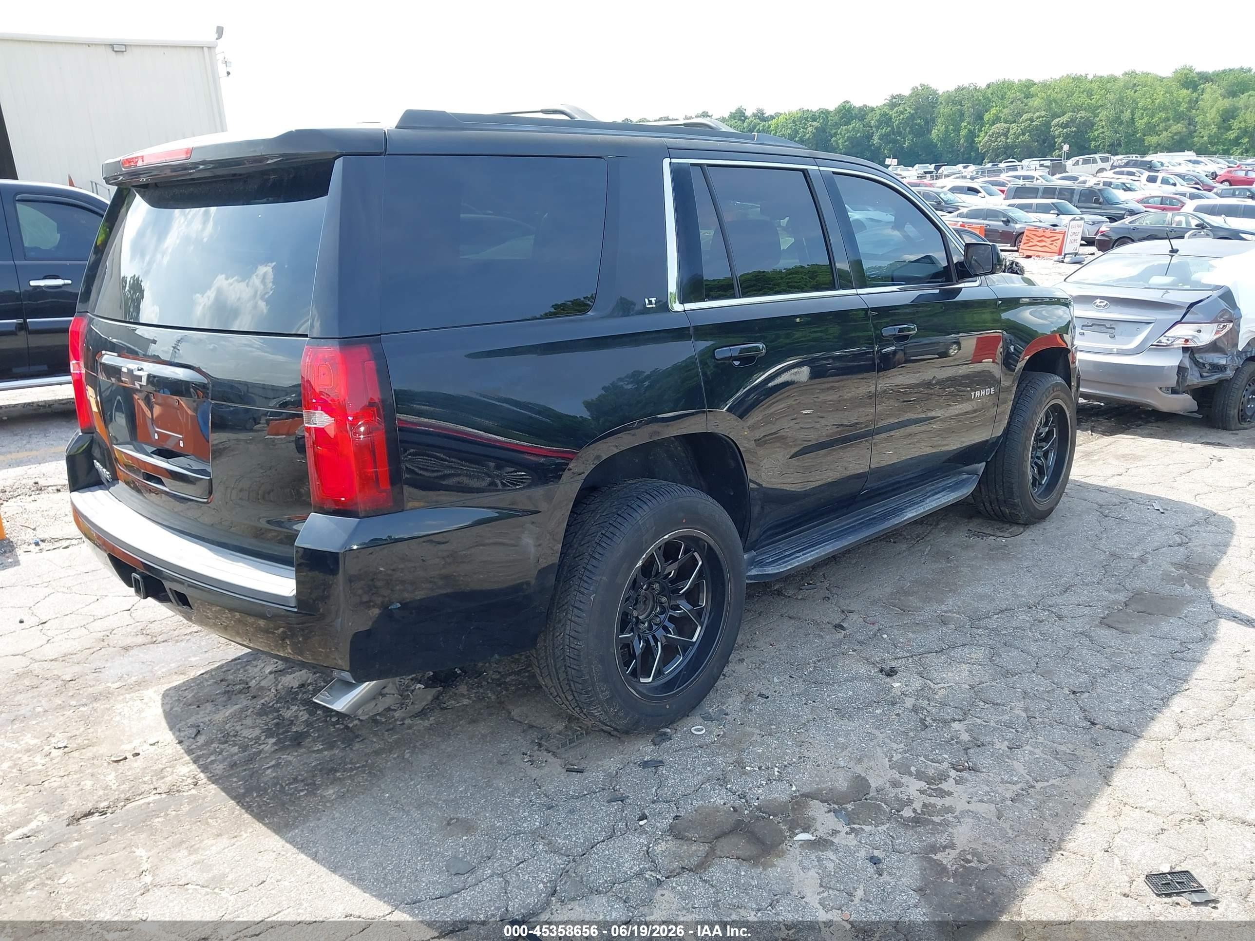 2015 Chevrolet Tahoe Lt Black vin: 1GNSCBKC9FR171862