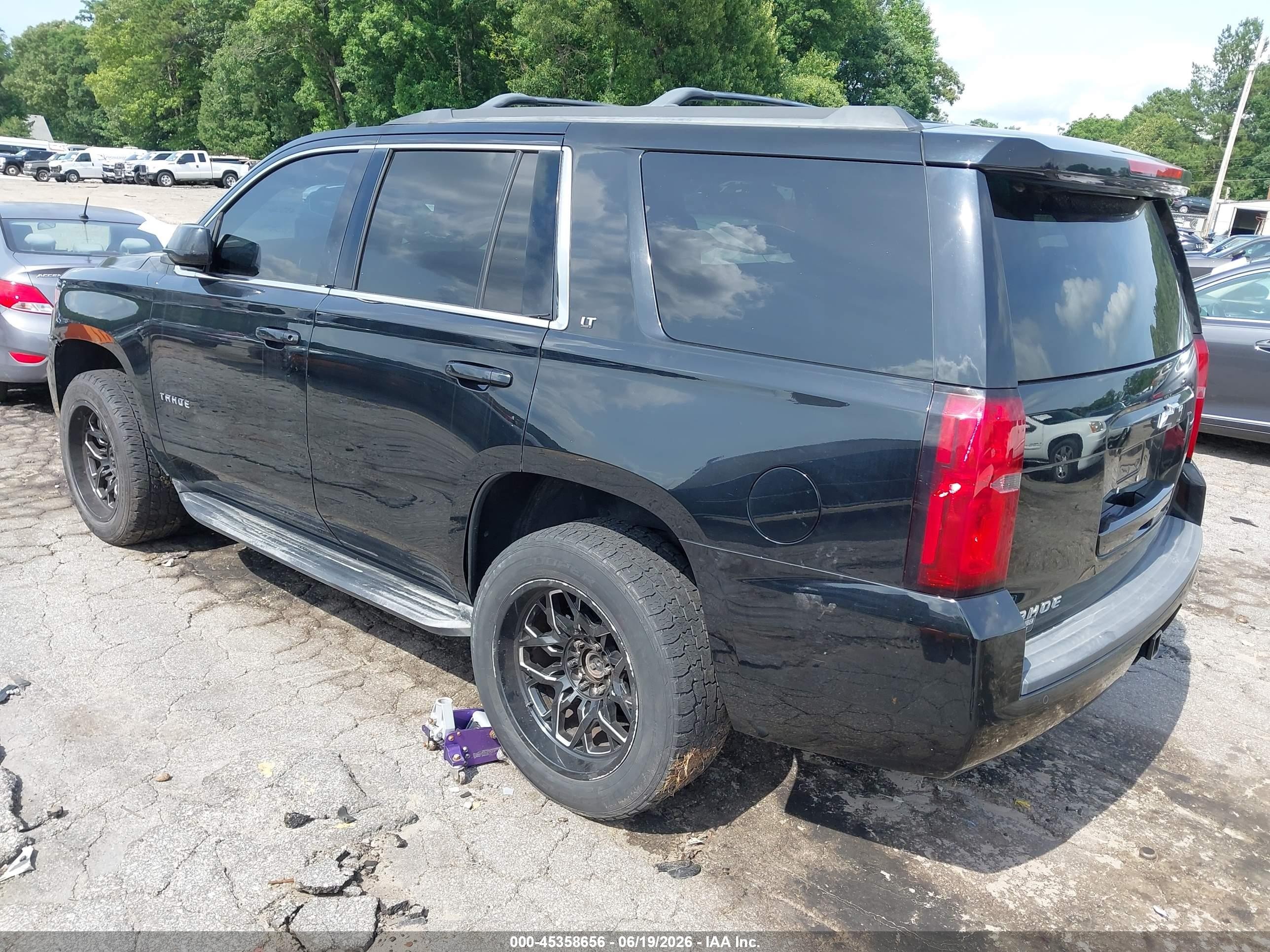 2015 Chevrolet Tahoe Lt Black vin: 1GNSCBKC9FR171862