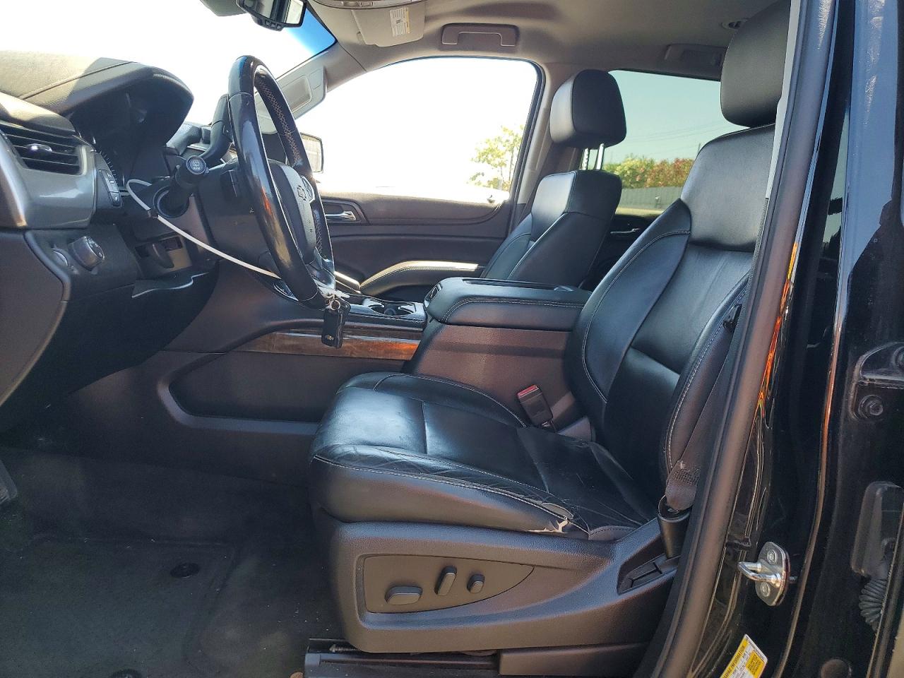 2015 Chevrolet Tahoe C1500 Lt Black vin: 1GNSCBKC9FR215343