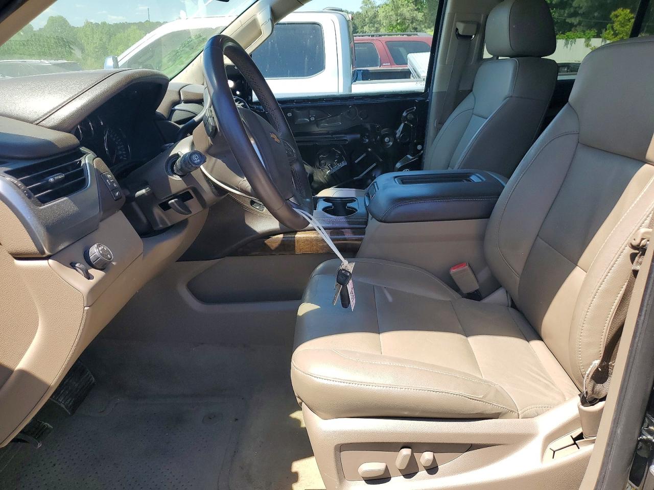 2015 Chevrolet Tahoe C1500 Lt Черный vin: 1GNSCBKC9FR580847