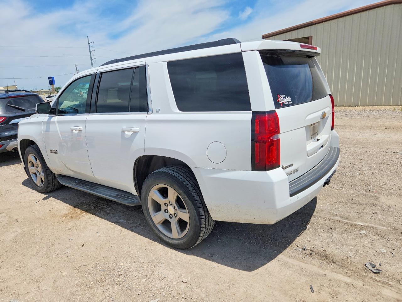 2015 Chevrolet Tahoe C1500 Lt White vin: 1GNSCBKC9FR716832