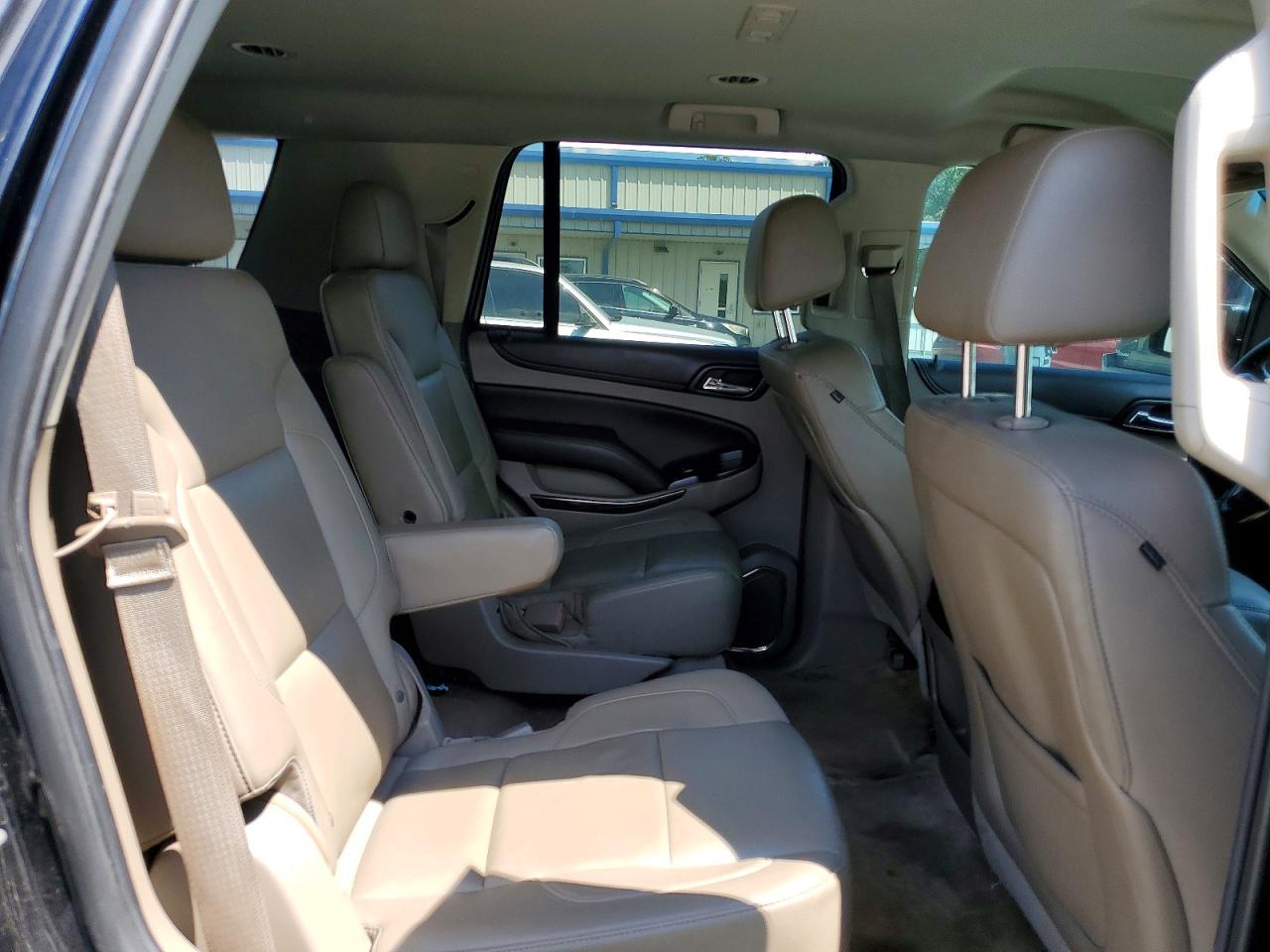 2015 Chevrolet Tahoe C1500 Lt Black vin: 1GNSCBKCXFR252014