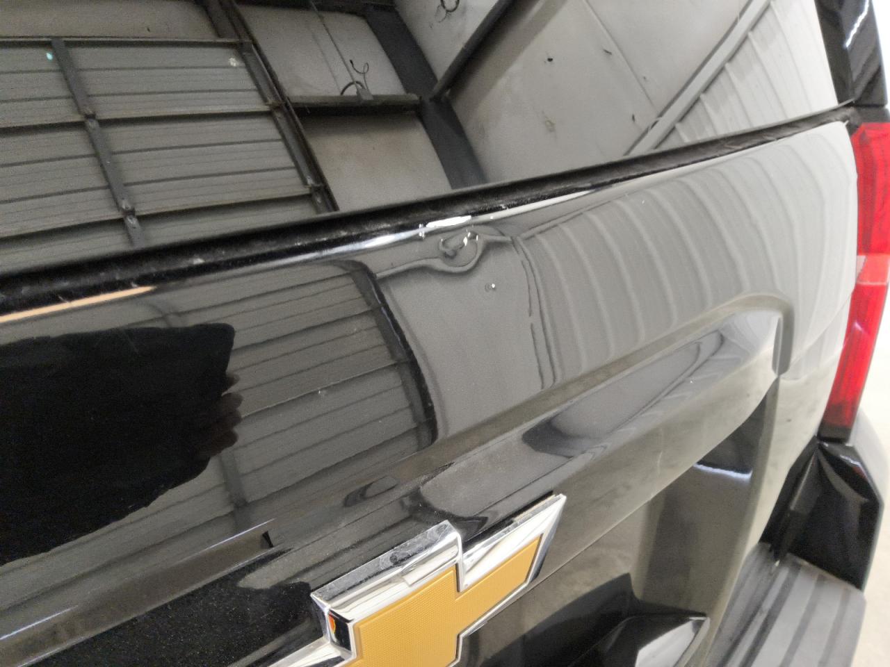 2015 Chevrolet Tahoe C1500 Lt Black vin: 1GNSCBKCXFR585958 Damage: Lift Gate, Dent(S) W/ Paint Dmg, 1 To 2 Inches
