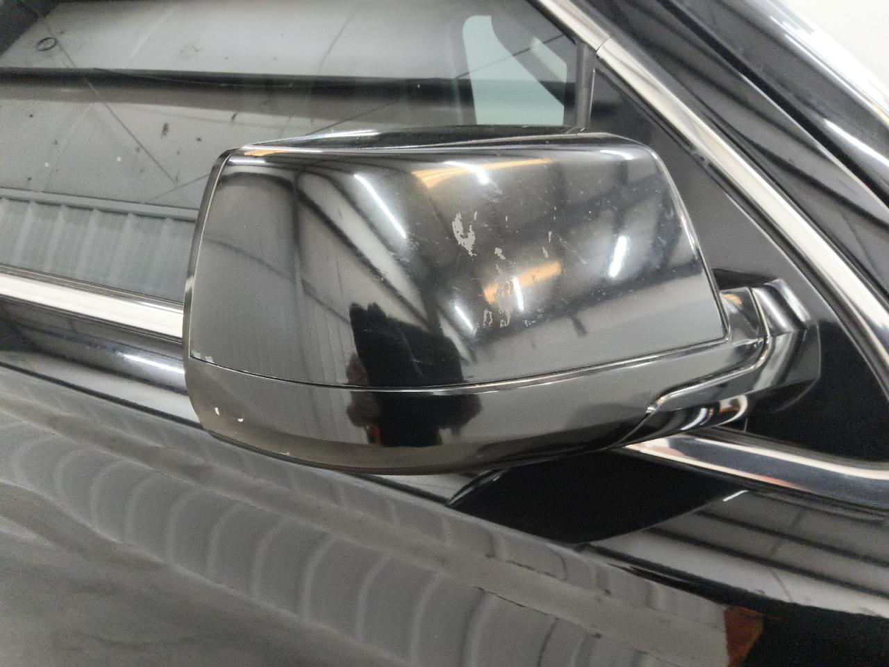 2015 Chevrolet Tahoe C1500 Lt Black vin: 1GNSCBKCXFR585958 Damage: Rf Mirror Cover, Chipped, 4