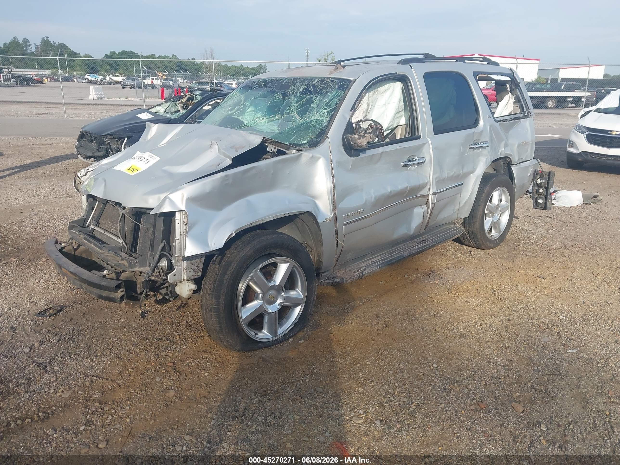 2011 Chevrolet Tahoe Ltz Gray vin: 1GNSCCE00BR375077