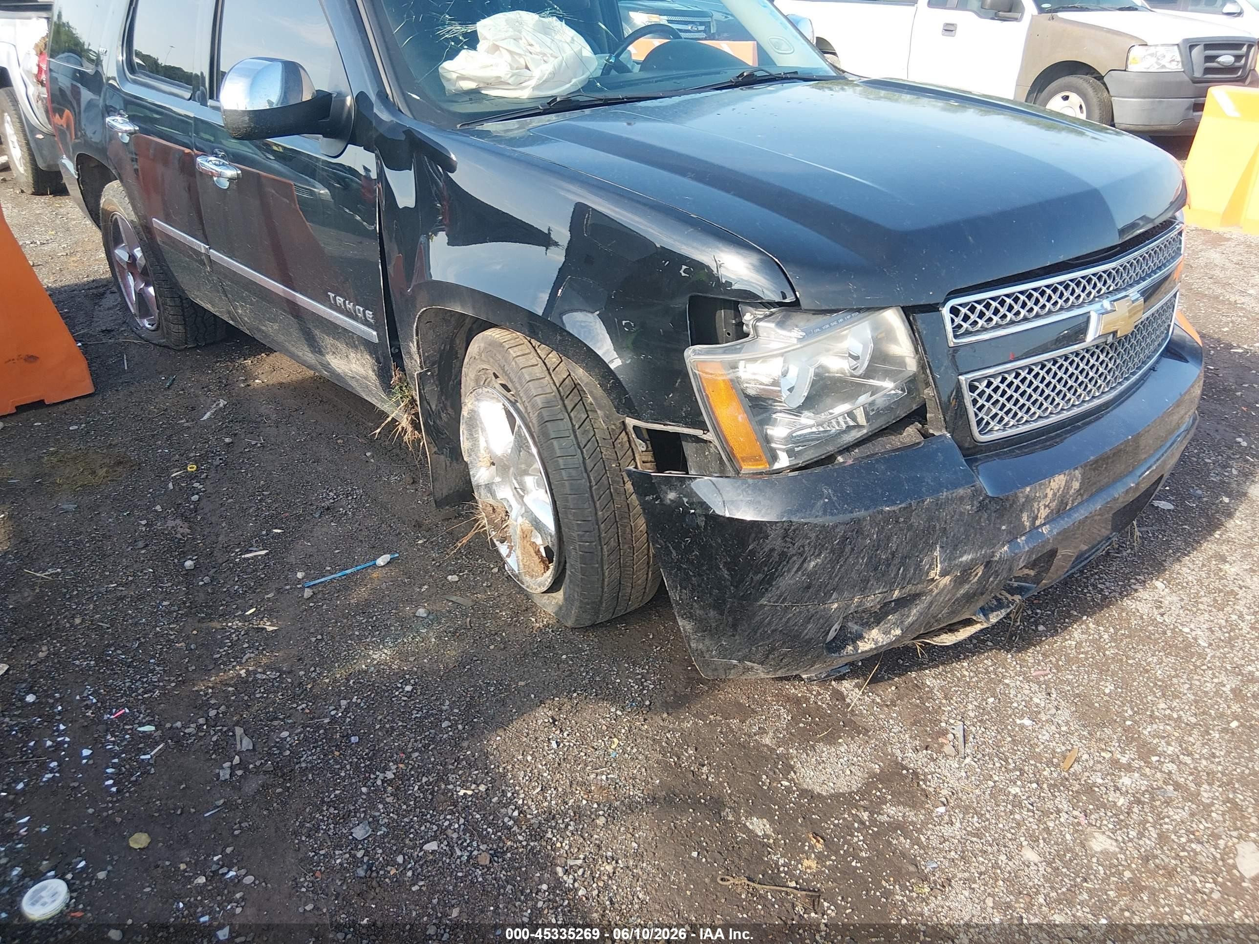 2013 Chevrolet Tahoe Ltz Black vin: 1GNSCCE00DR237722