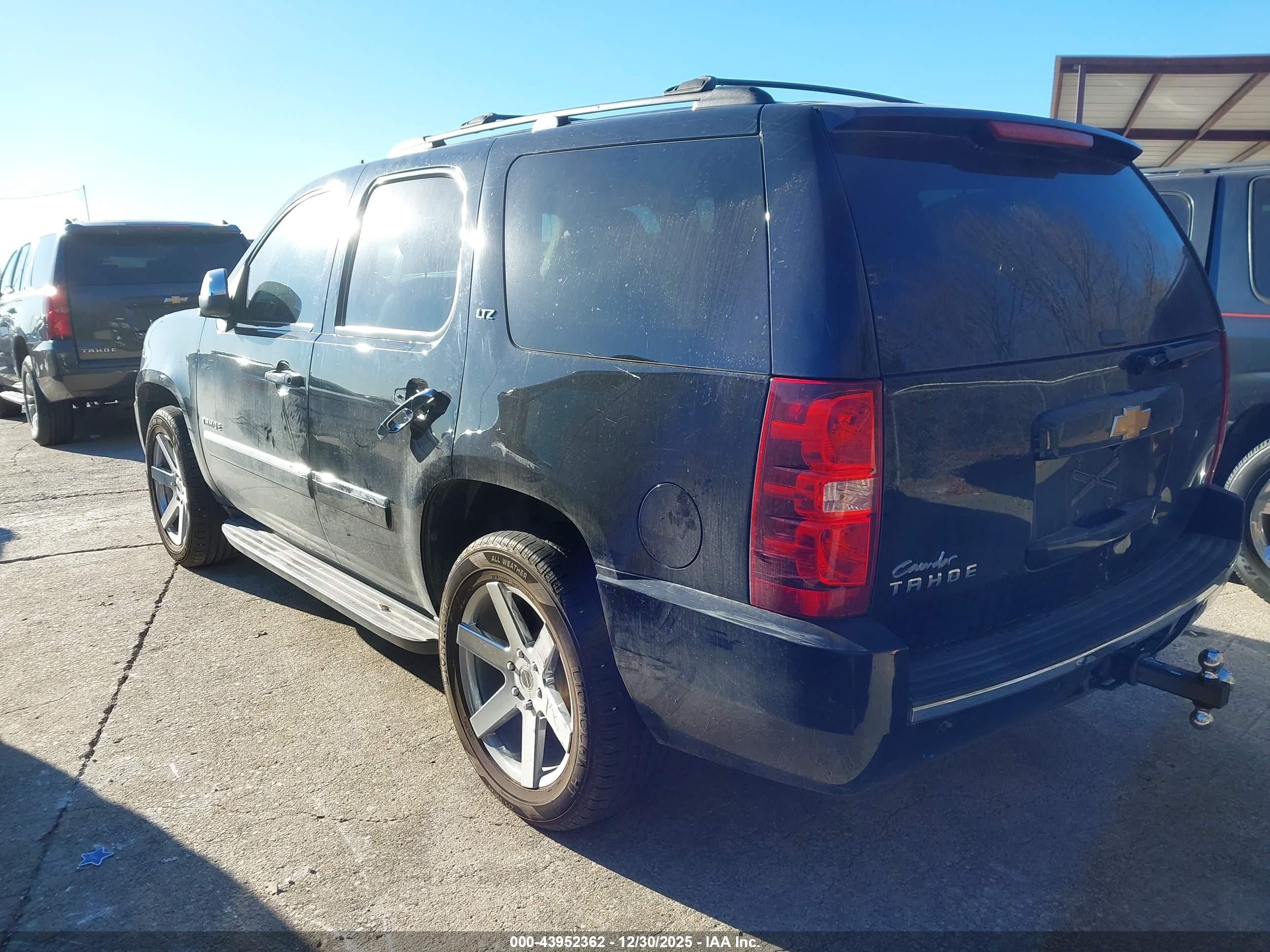 2013 Chevrolet Tahoe Ltz Black vin: 1GNSCCE01DR356847
