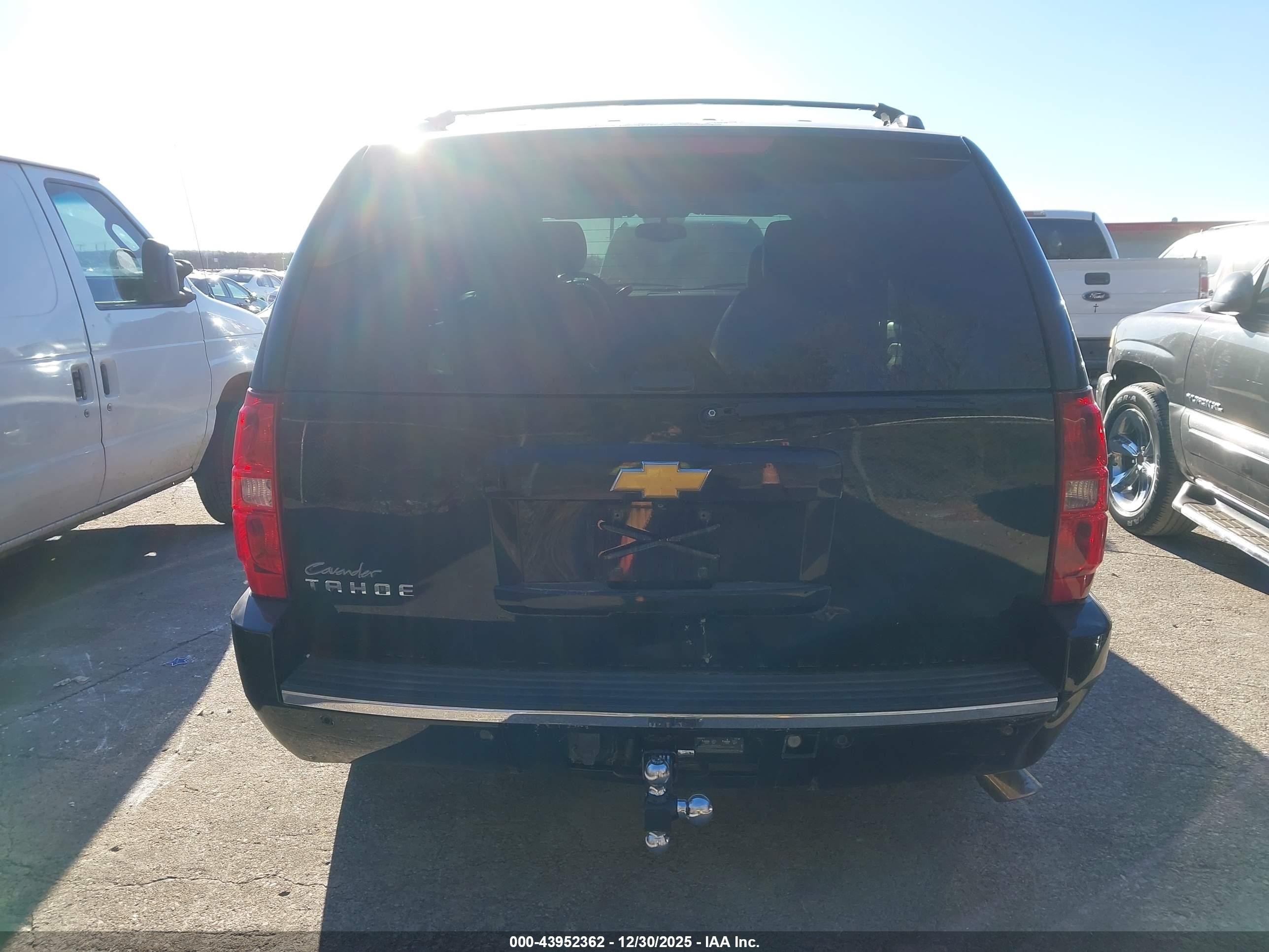 2013 Chevrolet Tahoe Ltz Black vin: 1GNSCCE01DR356847