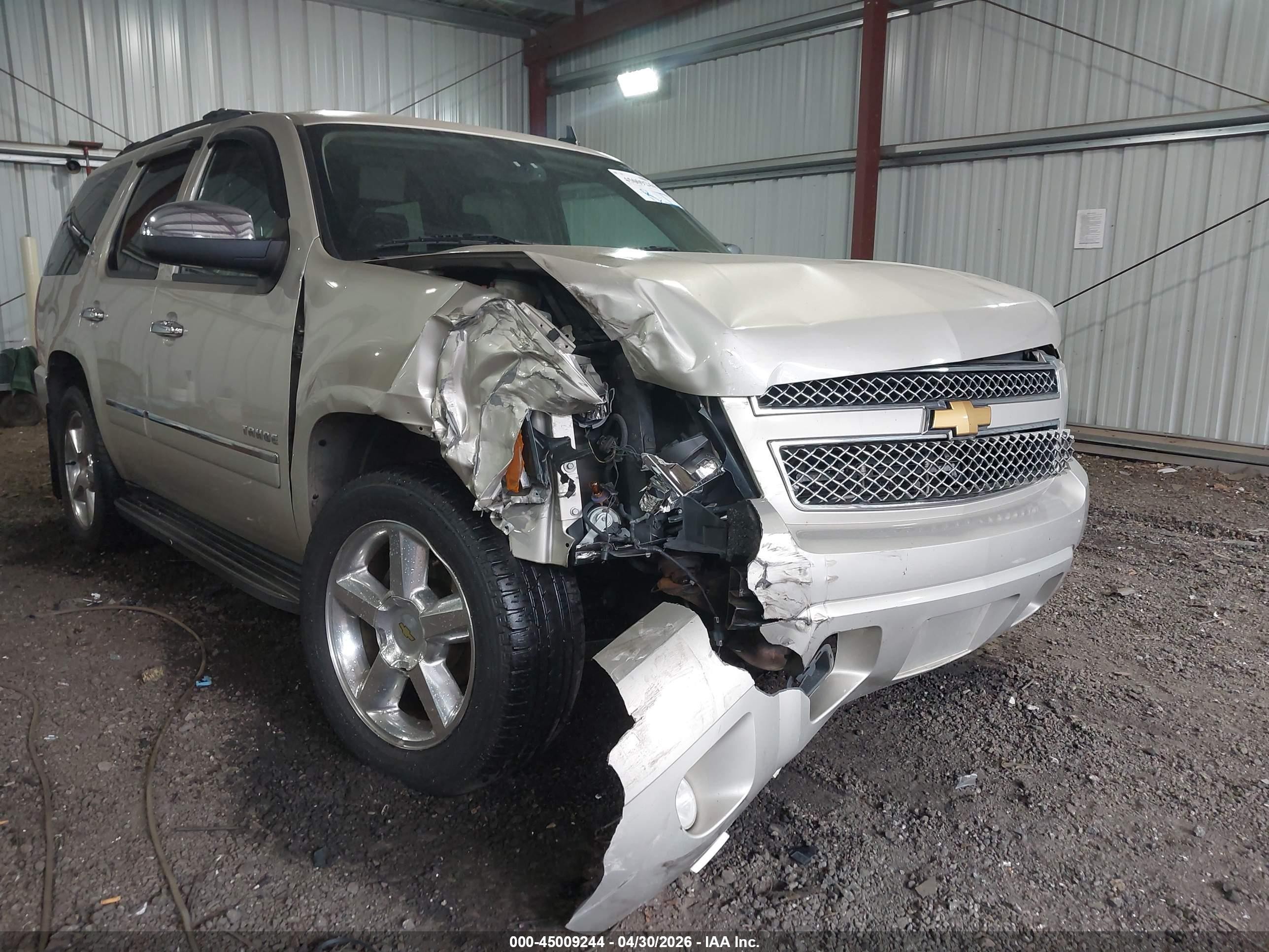 2013 Chevrolet Tahoe Ltz Желто-коричневый vin: 1GNSCCE01DR378752