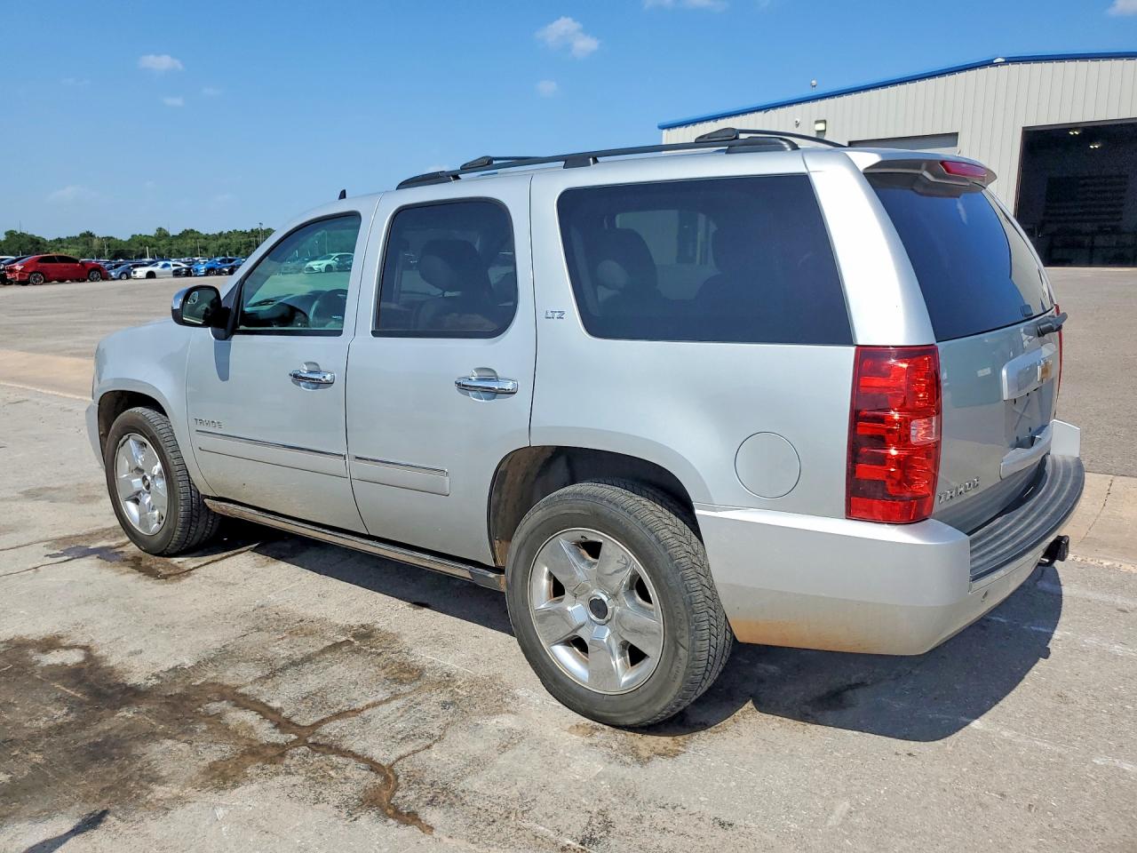 2013 Chevrolet Tahoe C1500 Ltz Silver vin: 1GNSCCE02DR139498