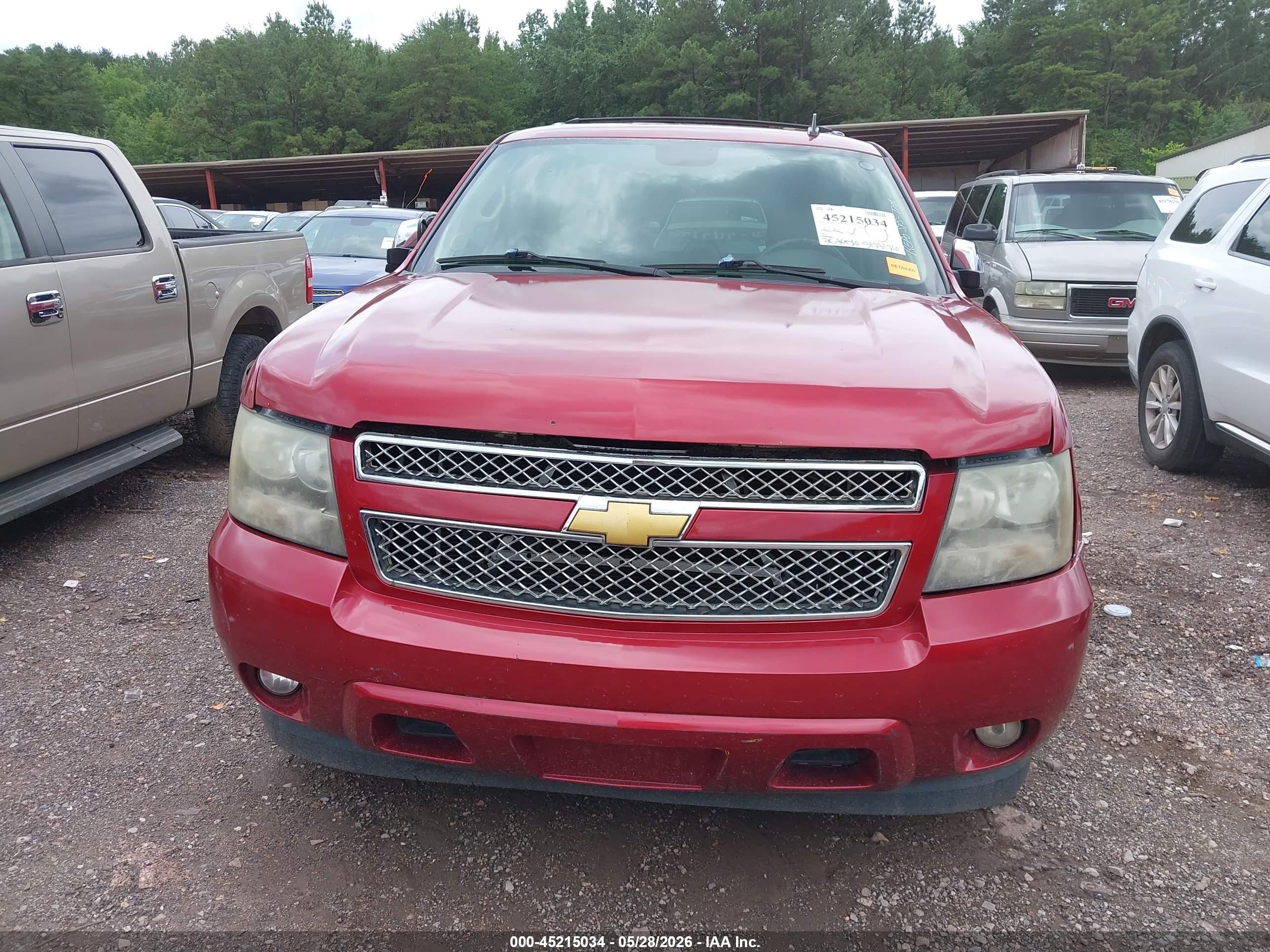2013 Chevrolet Tahoe Ltz Красный vin: 1GNSCCE03DR221191