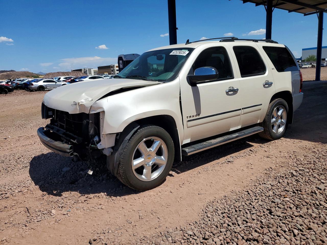 2013 Chevrolet Tahoe C1500 Ltz White vin: 1GNSCCE04DR132407