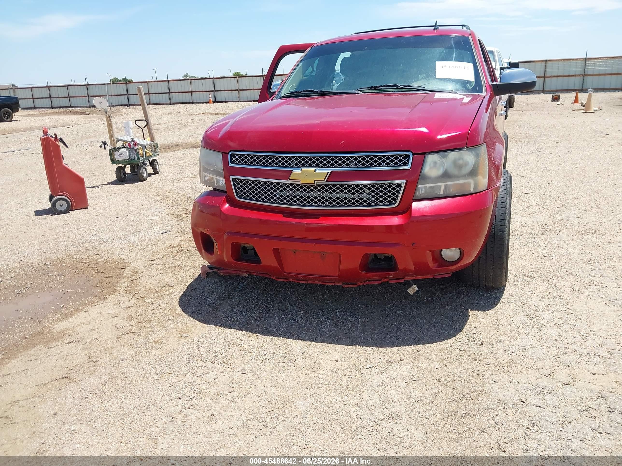2014 Chevrolet Tahoe Ltz Red vin: 1GNSCCE04ER110215