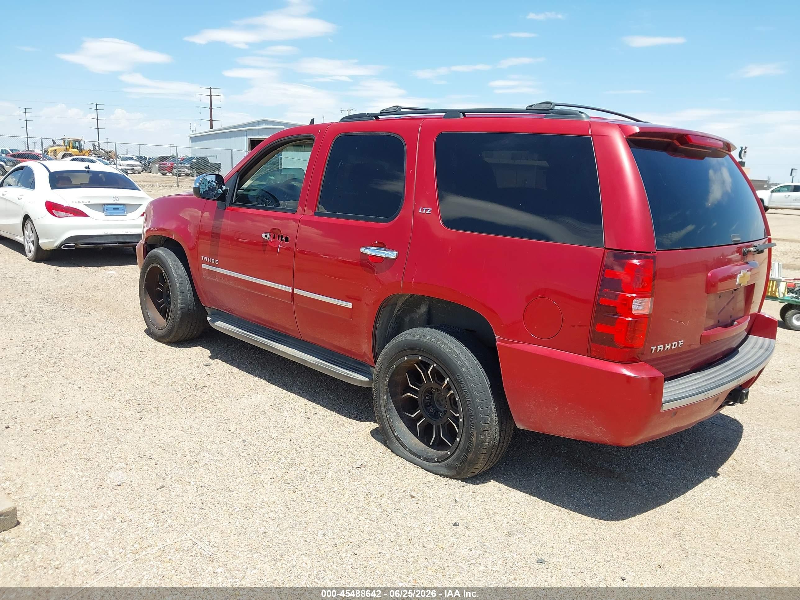 2014 Chevrolet Tahoe Ltz Red vin: 1GNSCCE04ER110215