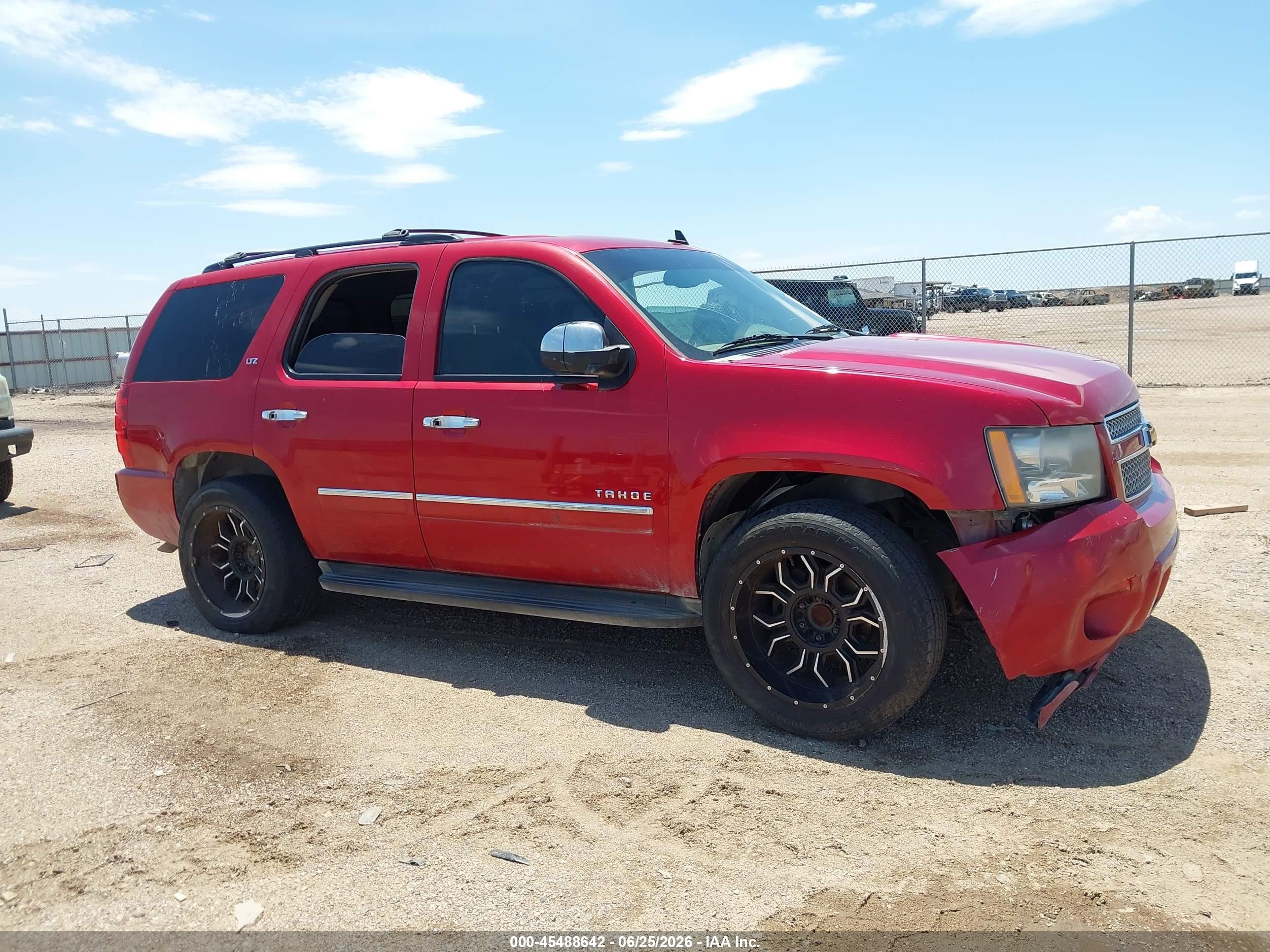 2014 Chevrolet Tahoe Ltz Red vin: 1GNSCCE04ER110215