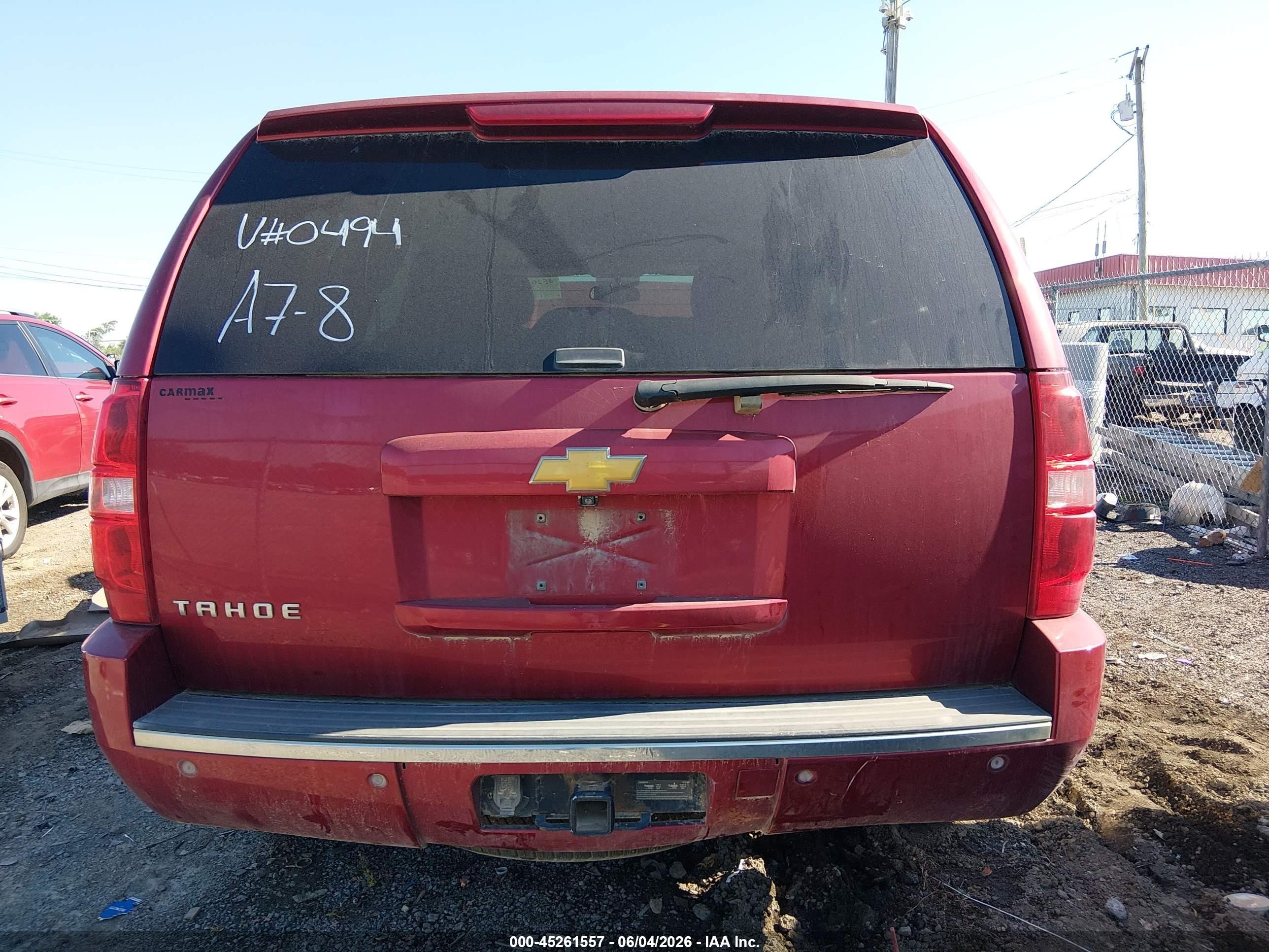 2014 Chevrolet Tahoe Ltz Burgundy vin: 1GNSCCE05ER190494