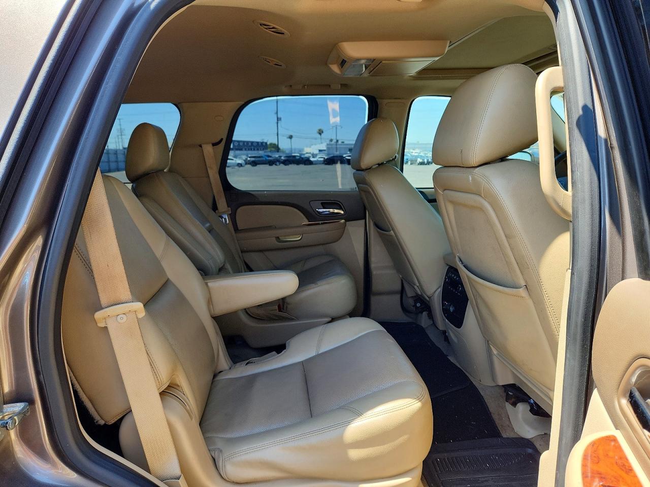 2013 Chevrolet Tahoe C1500 Ltz Gray vin: 1GNSCCE07DR156443