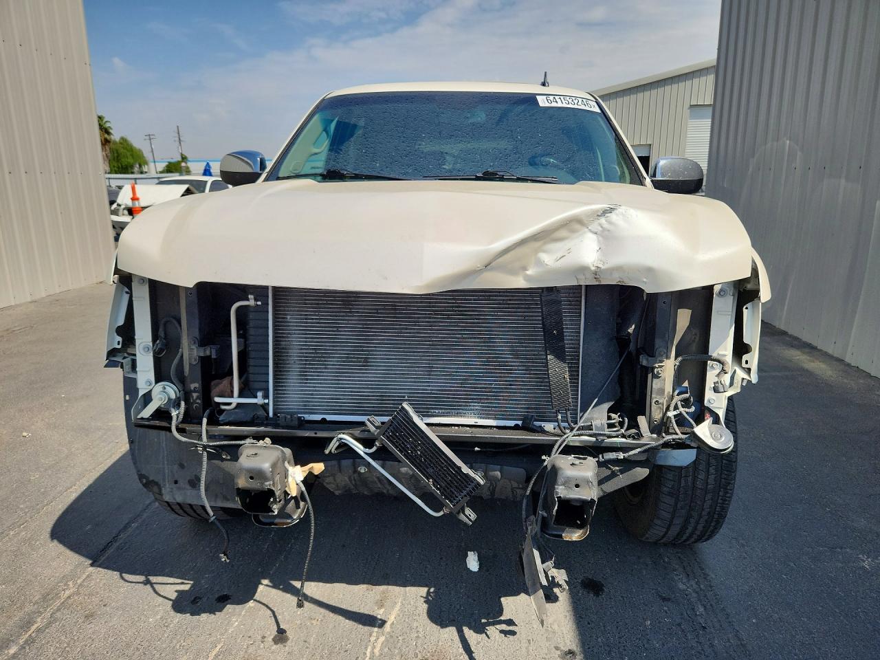 2014 Chevrolet Tahoe C1500 Ltz Белый vin: 1GNSCCE07ER141250
