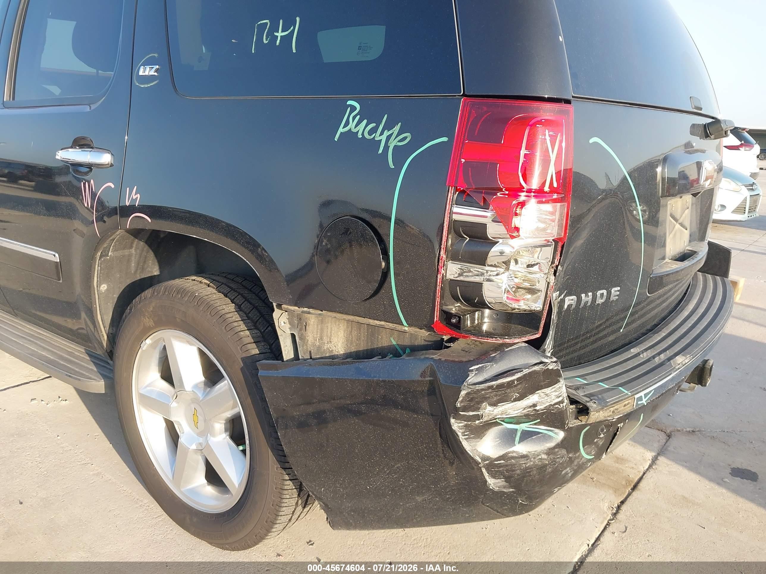 2011 Chevrolet Tahoe Ltz Black vin: 1GNSCCE08BR229557