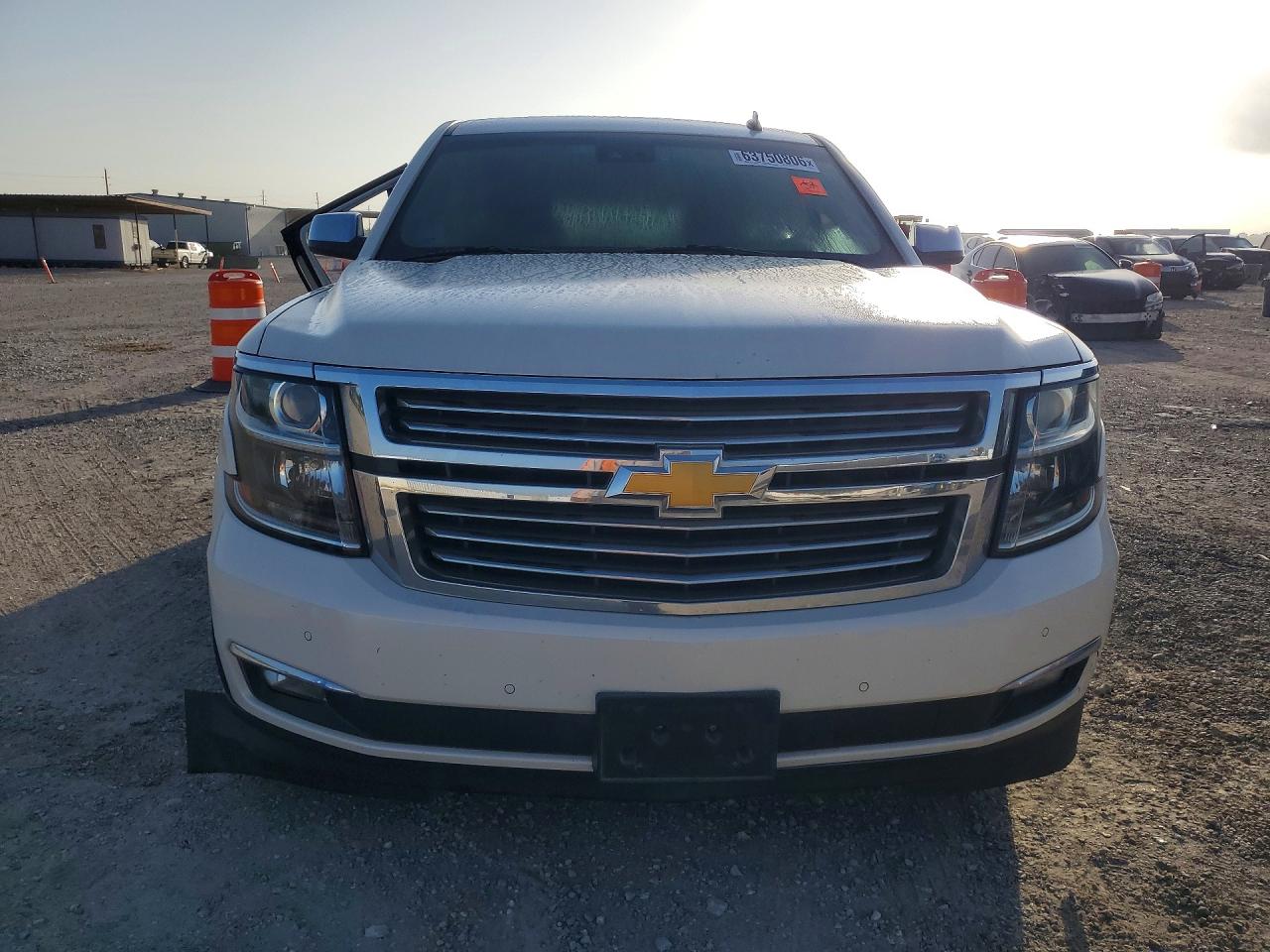 2015 Chevrolet Tahoe C1500 Ltz White vin: 1GNSCCKC0FR263318