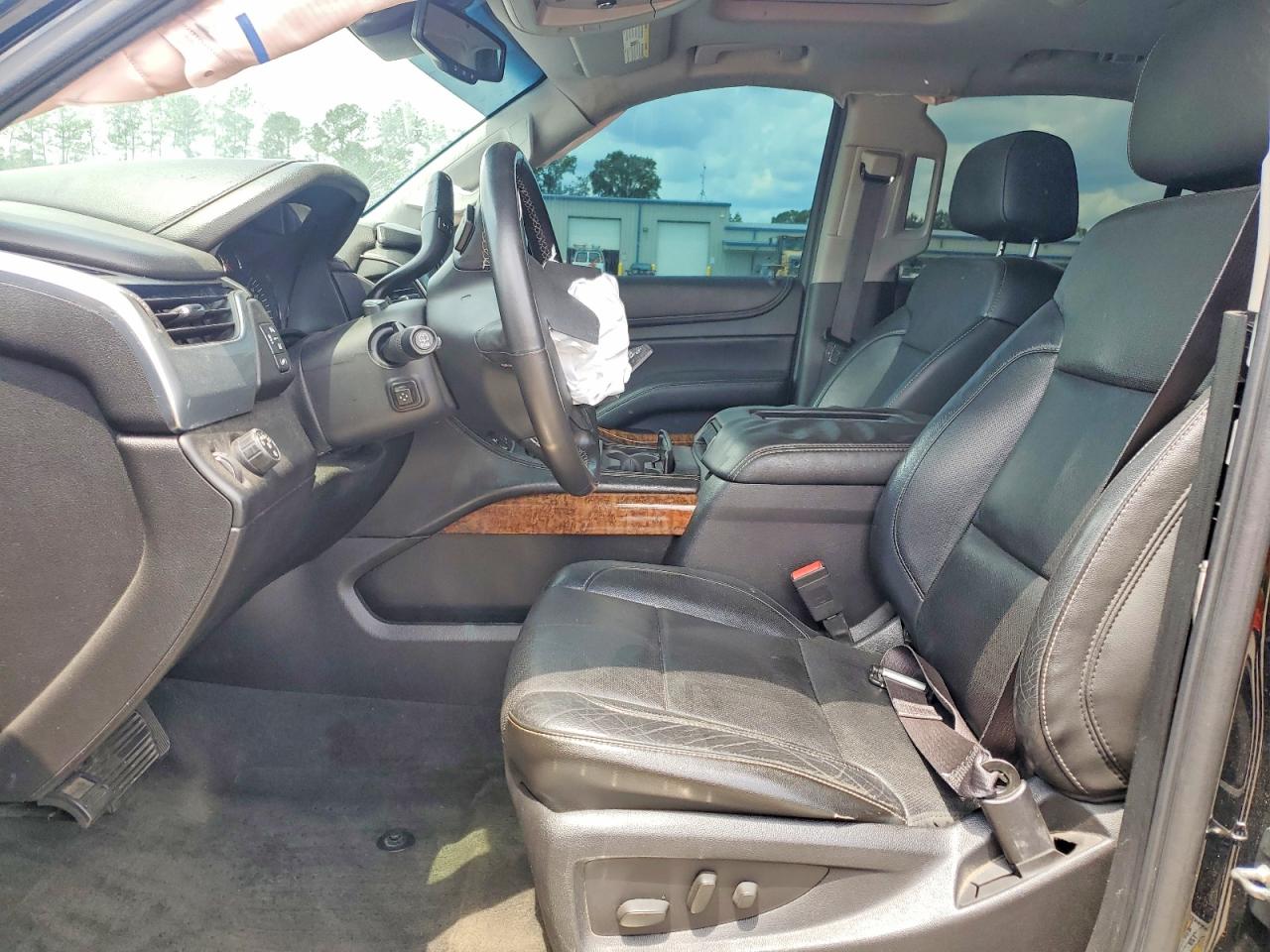 2015 Chevrolet Tahoe Черный vin: 1GNSCCKC0FR306412