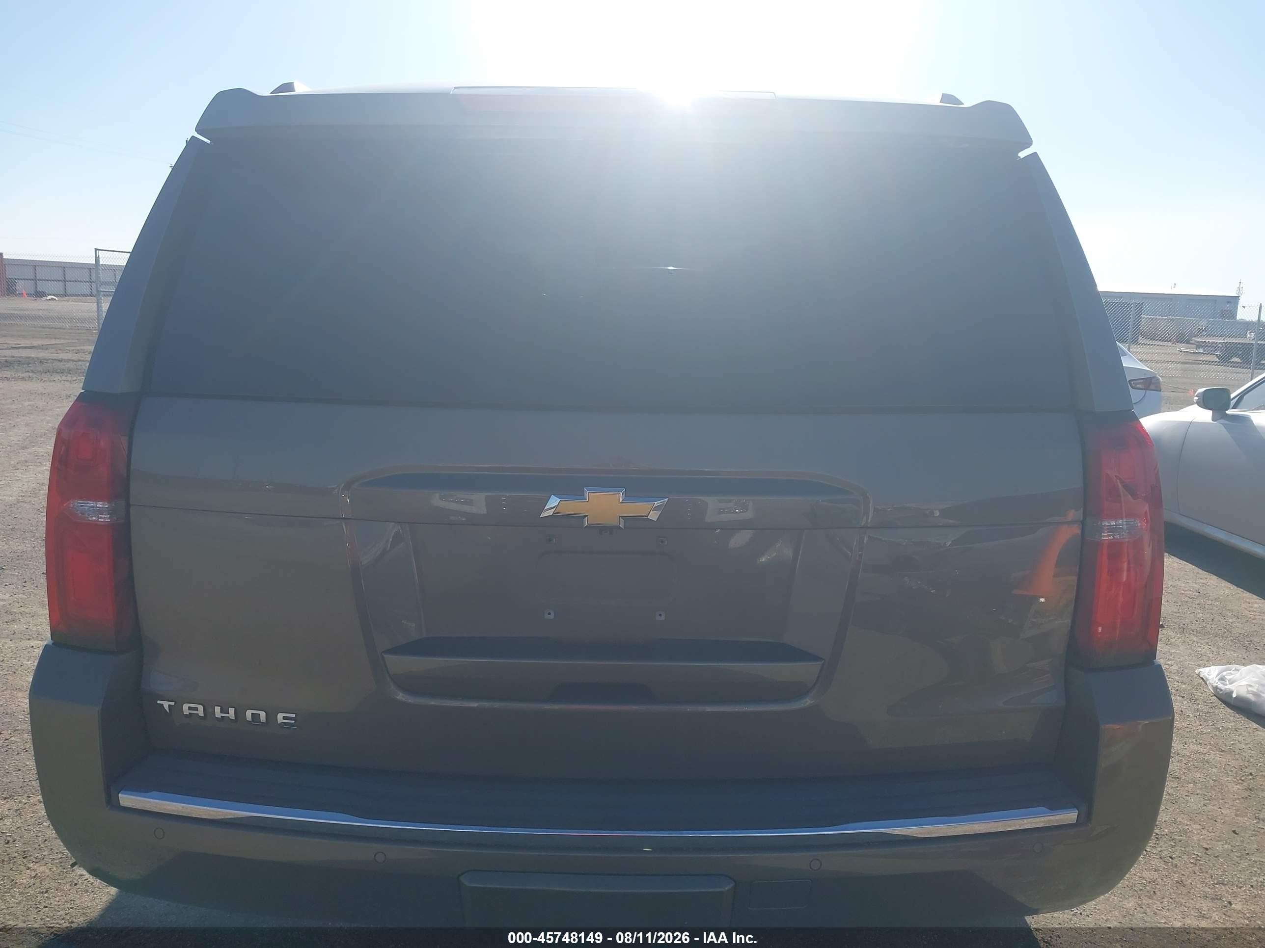 2015 Chevrolet Tahoe Ltz Коричневый vin: 1GNSCCKC1FR596529