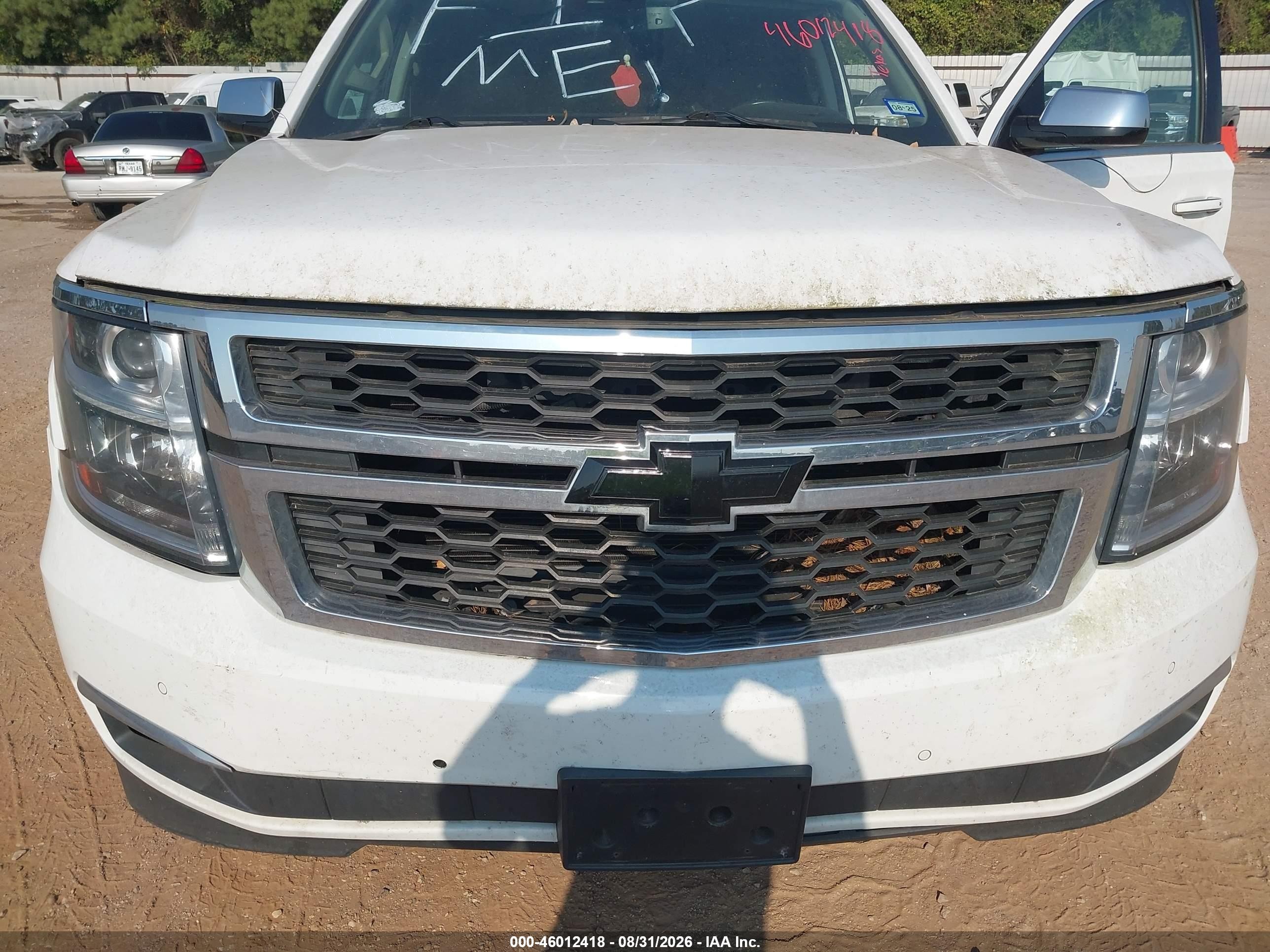 2015 Chevrolet Tahoe Ltz Белый vin: 1GNSCCKC2FR174317