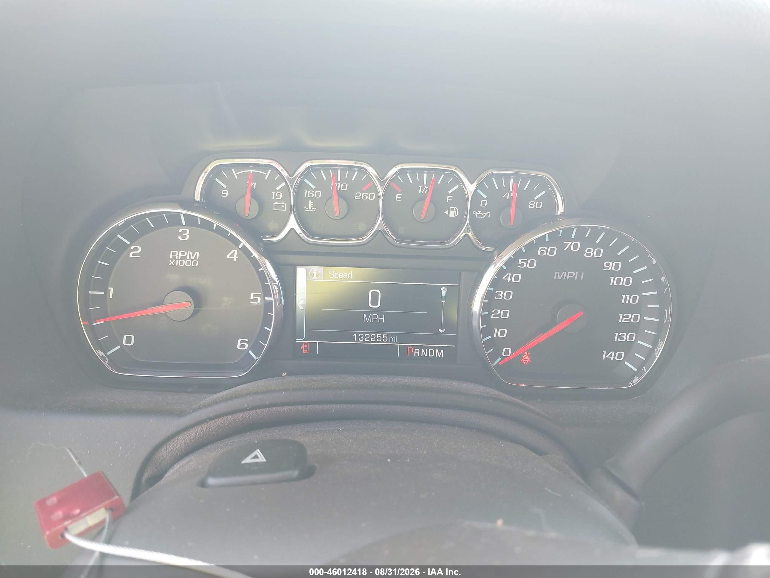 2015 Chevrolet Tahoe Ltz Белый vin: 1GNSCCKC2FR174317