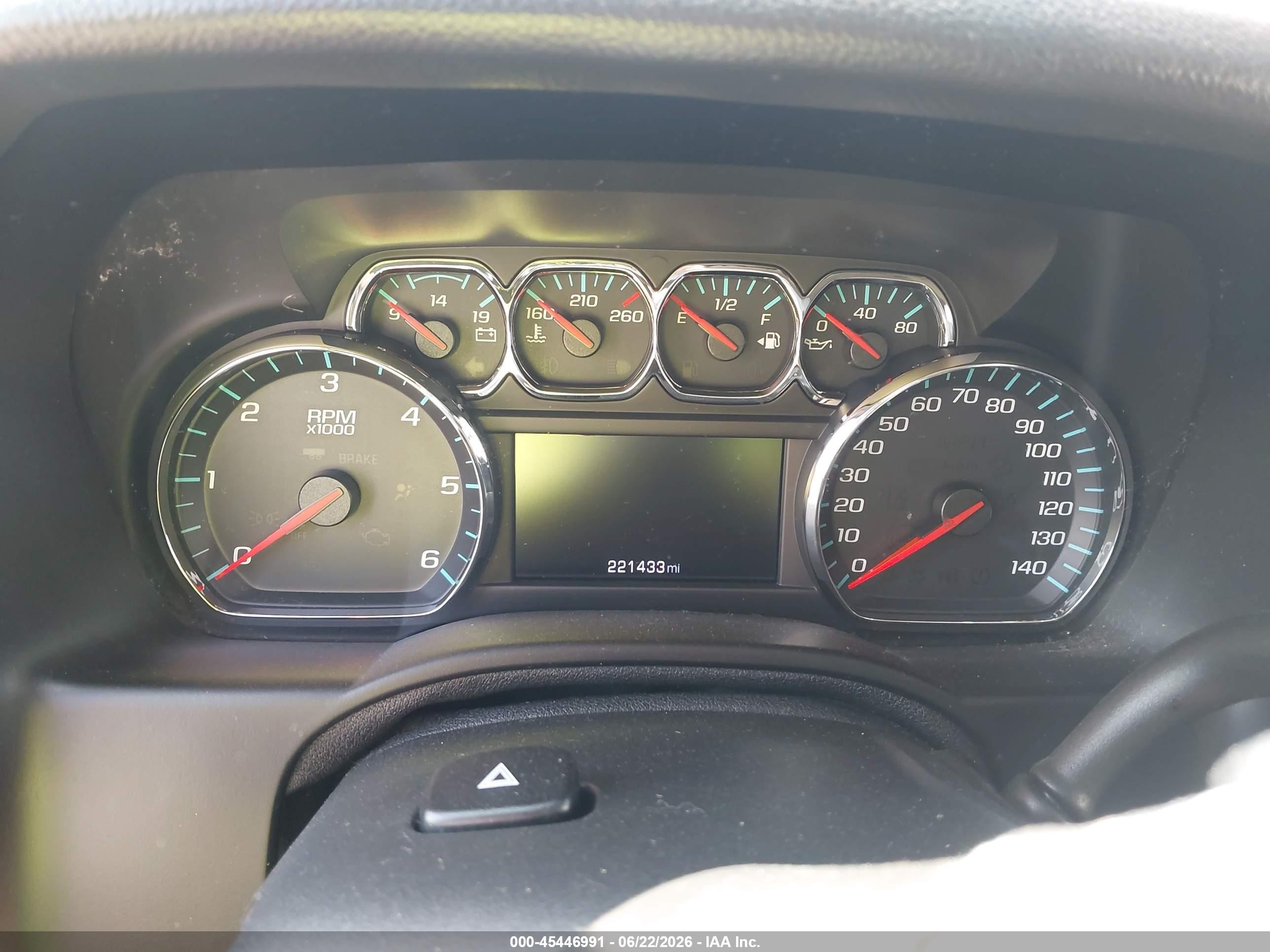 2015 Chevrolet Tahoe Ltz Серый vin: 1GNSCCKC3FR520746
