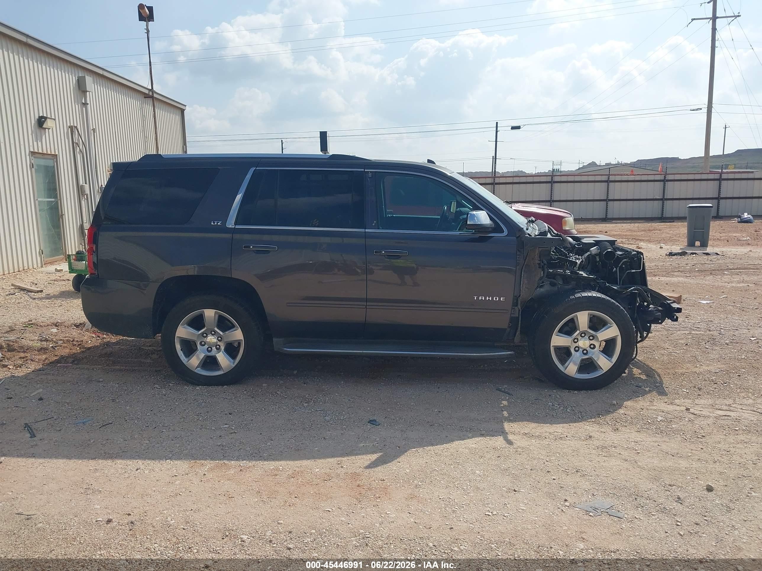 2015 Chevrolet Tahoe Ltz Серый vin: 1GNSCCKC3FR520746