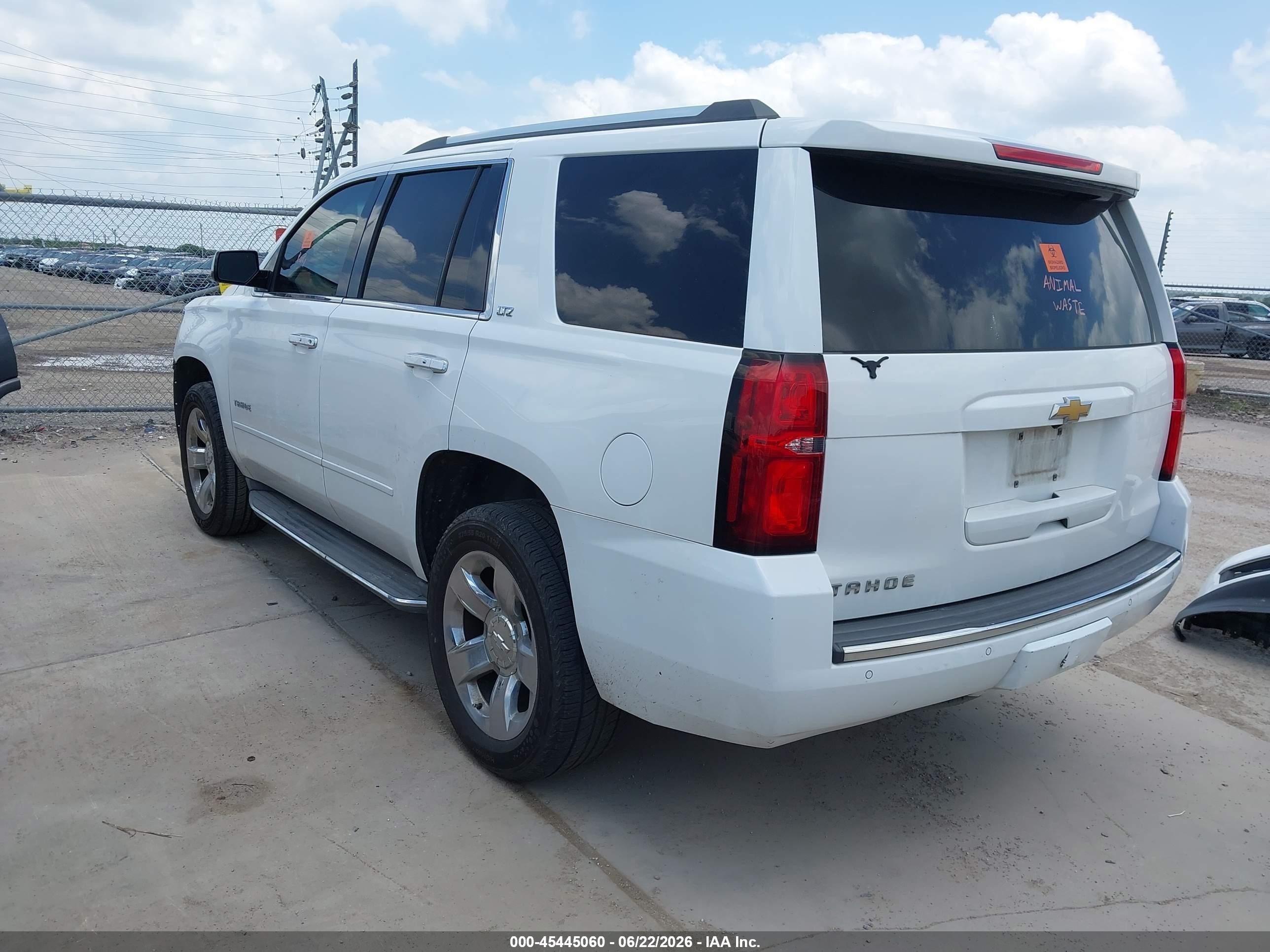 2015 Chevrolet Tahoe Ltz White vin: 1GNSCCKC4FR303299